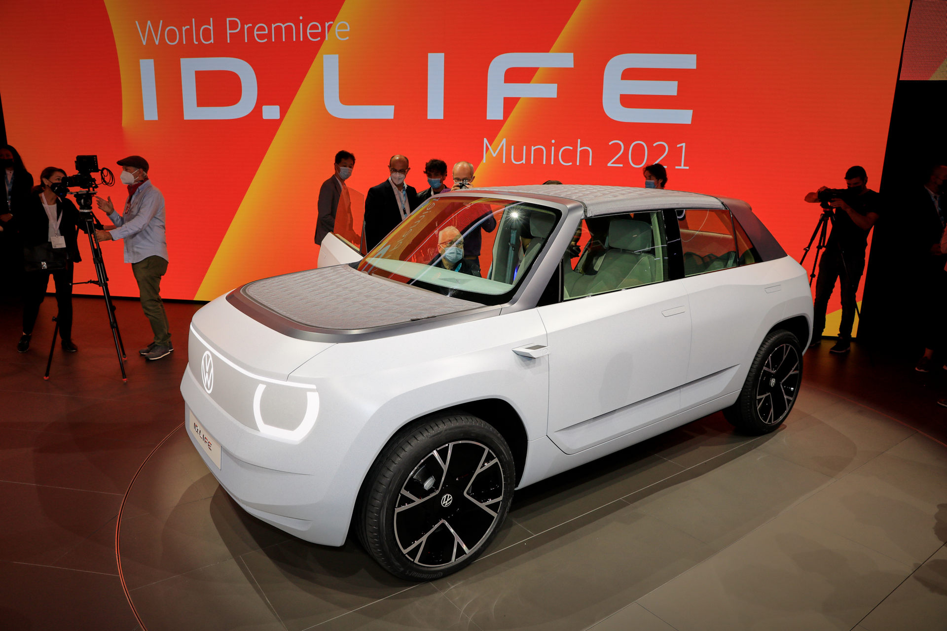 VW ID. LIFE Previews Small EV That Will Launch In 2025 Priced At Around €20,000
