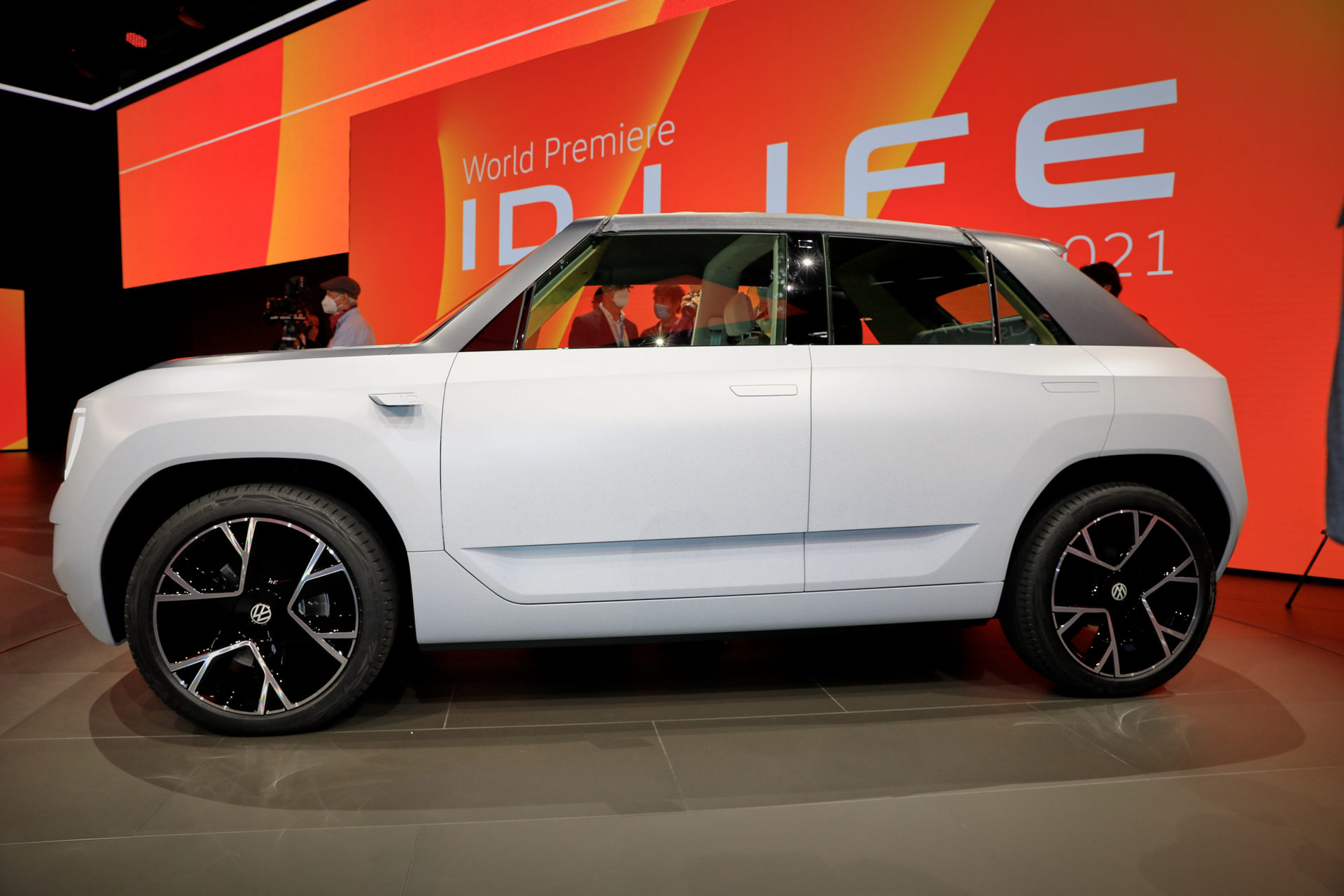 VW ID. LIFE Previews Small EV That Will Launch In 2025 Priced At Around €20,000