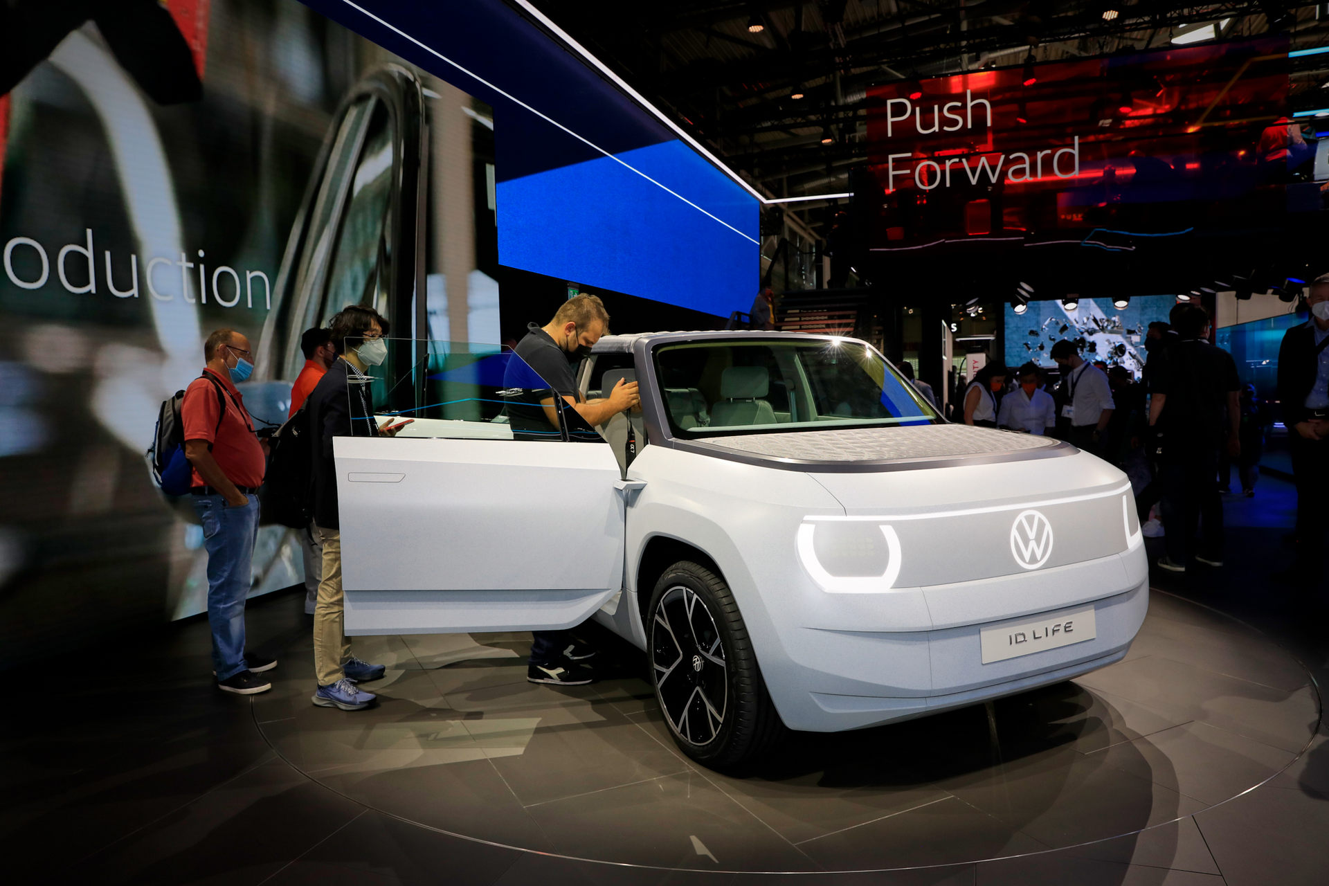 VW ID. LIFE Previews Small EV That Will Launch In 2025 Priced At Around €20,000