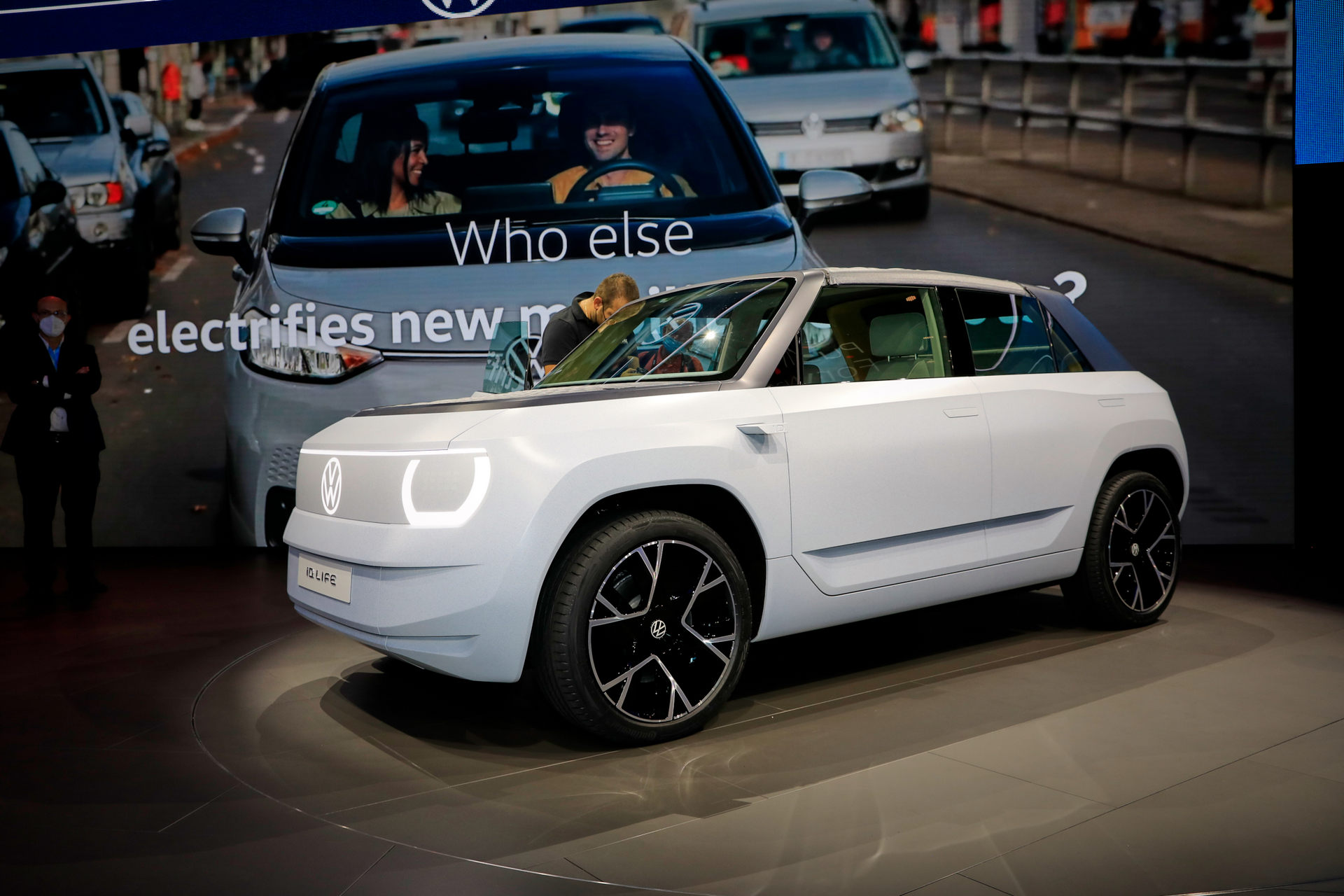 VW ID. LIFE Previews Small EV That Will Launch In 2025 Priced At Around €20,000