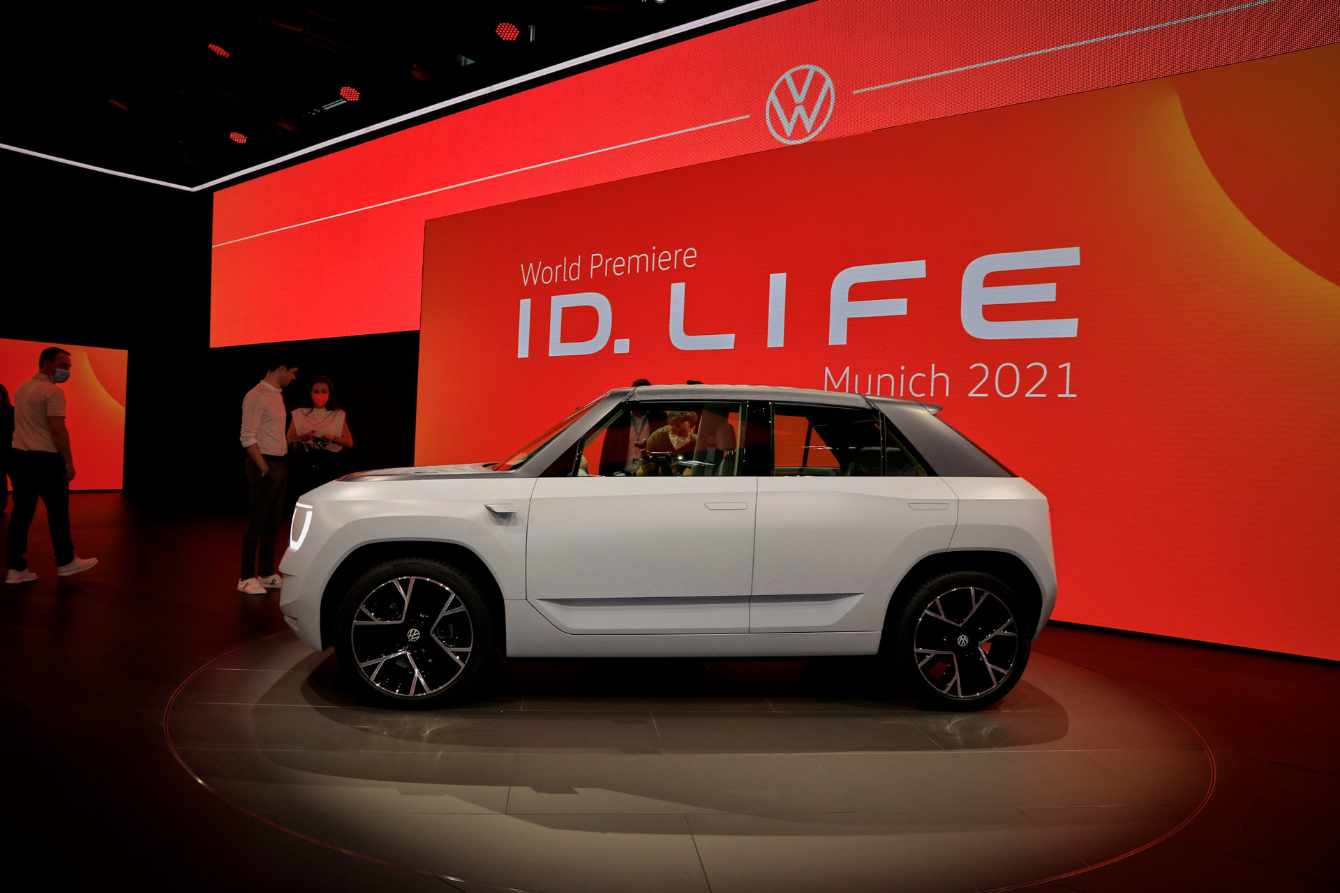 VW ID. LIFE Previews Small EV That Will Launch In 2025 Priced At Around €20,000
