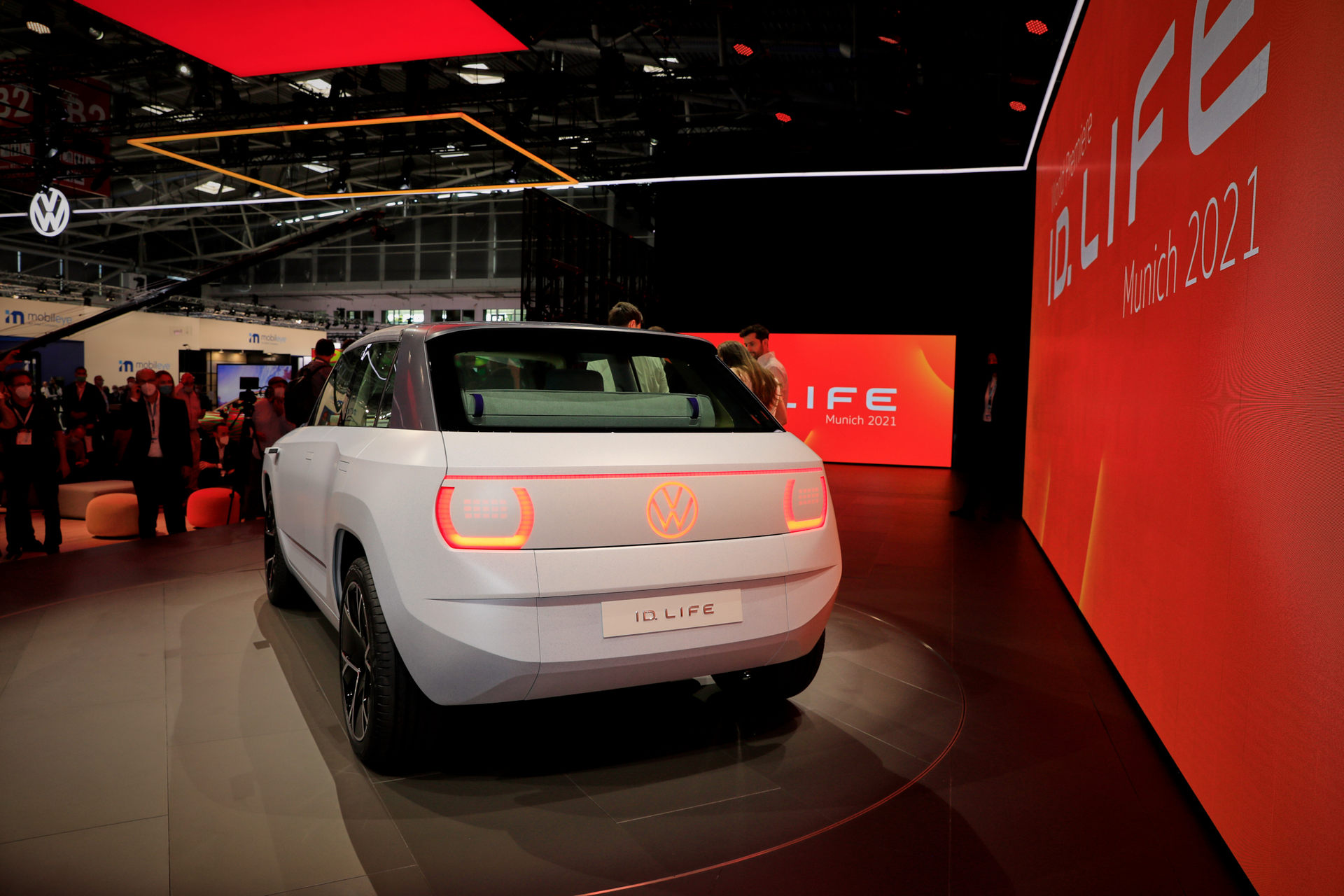 VW ID. LIFE Previews Small EV That Will Launch In 2025 Priced At Around €20,000