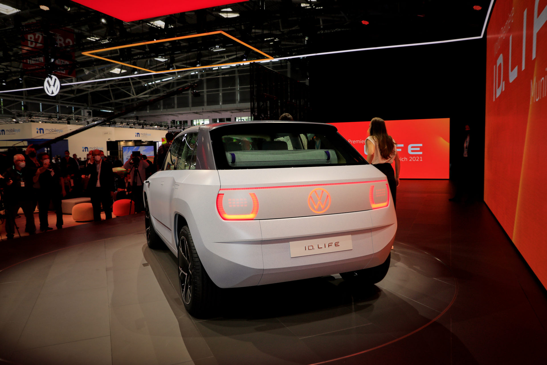 VW ID. LIFE Previews Small EV That Will Launch In 2025 Priced At Around €20,000