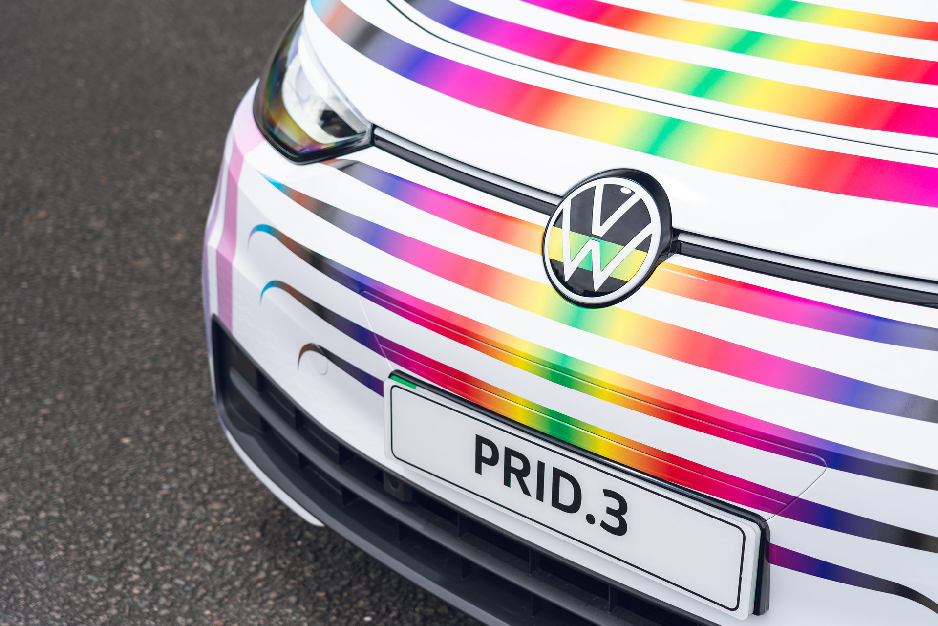 VW Celebrates UK’s Milton Keynes Pride Festival With Special PRID.3