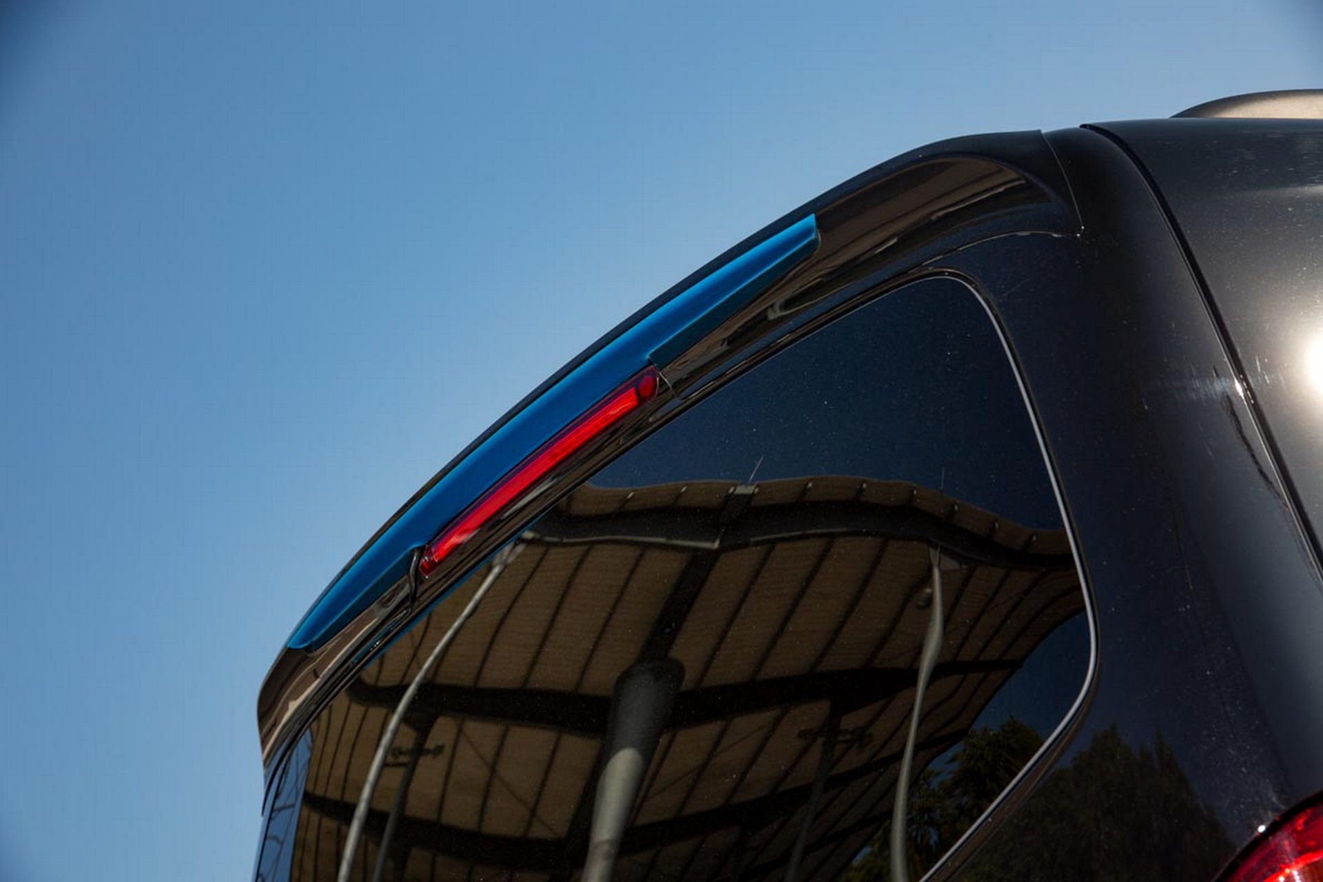 VanSports Amps Up The V300d Diesel And All-Electric e-Vito Mercedes-Benz Vito