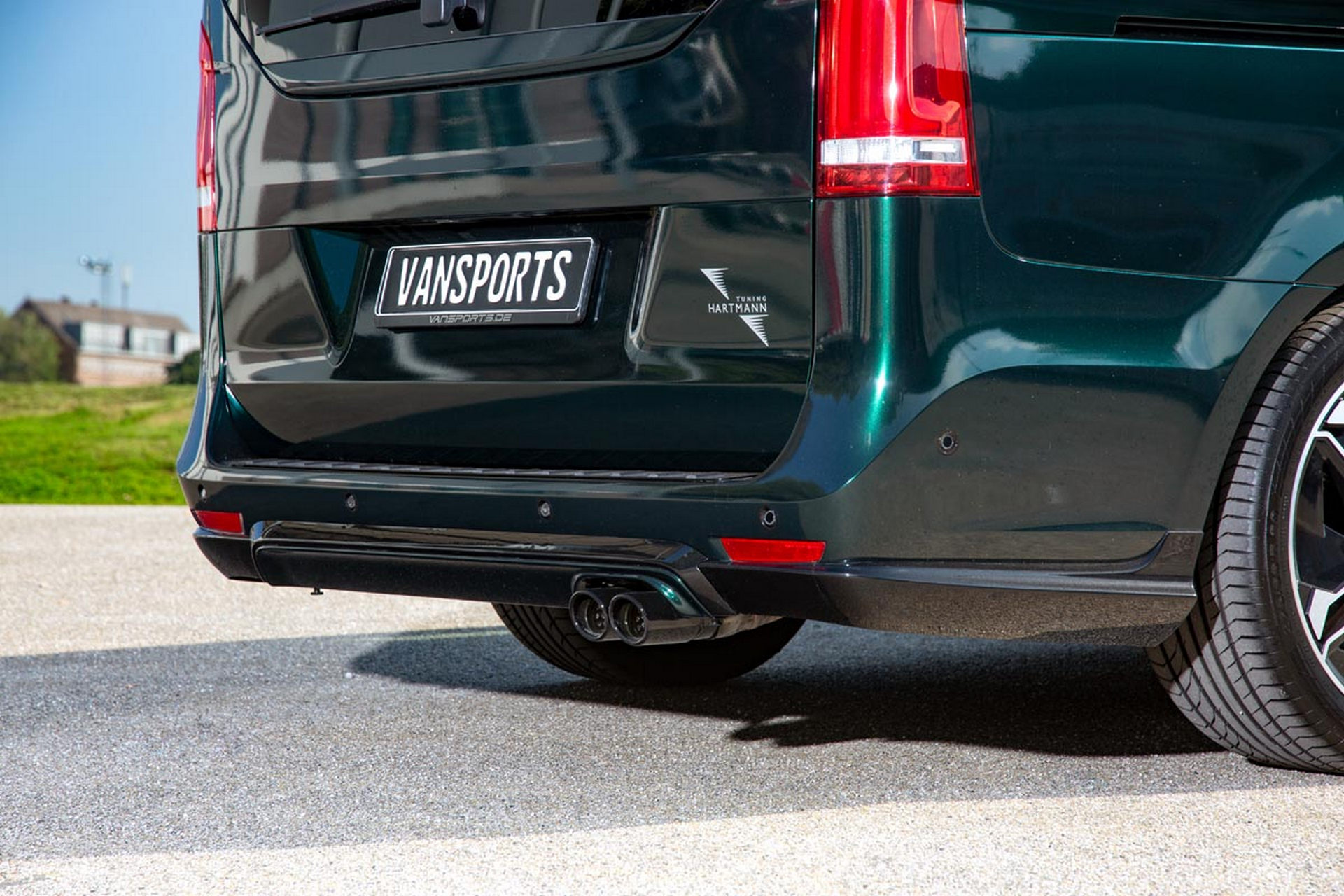 VanSports Amps Up The V300d Diesel And All-Electric e-Vito Mercedes-Benz Vito