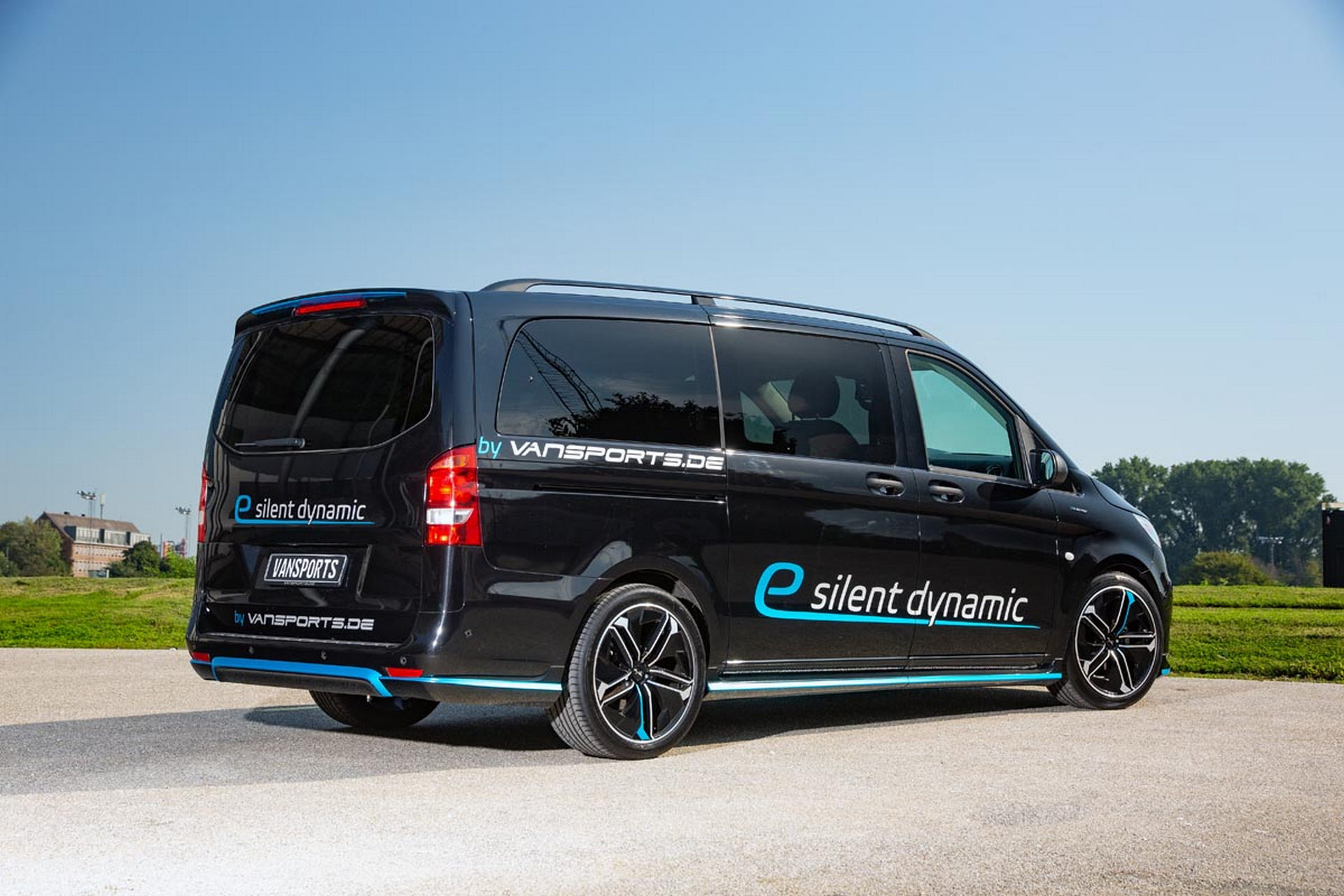 VanSports Amps Up The V300d Diesel And All-Electric e-Vito