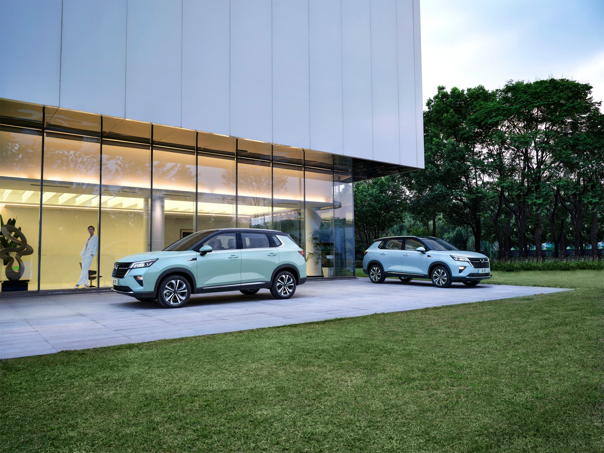 Wuling Launches New Asta Crossover In China