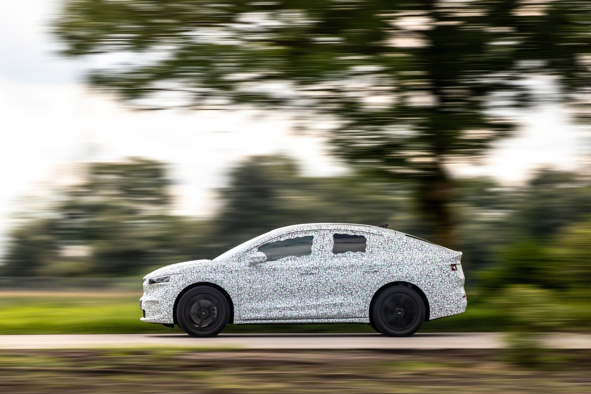 Skoda Enyaq Coupé iV Shows Aerodynamic Shape Ahead Of January 31 Debut