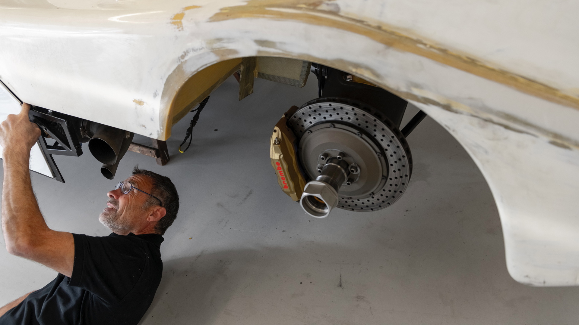 Porsche Spent A Year And A Half Restoring This Championship-Winning 962C Back To Original Condition