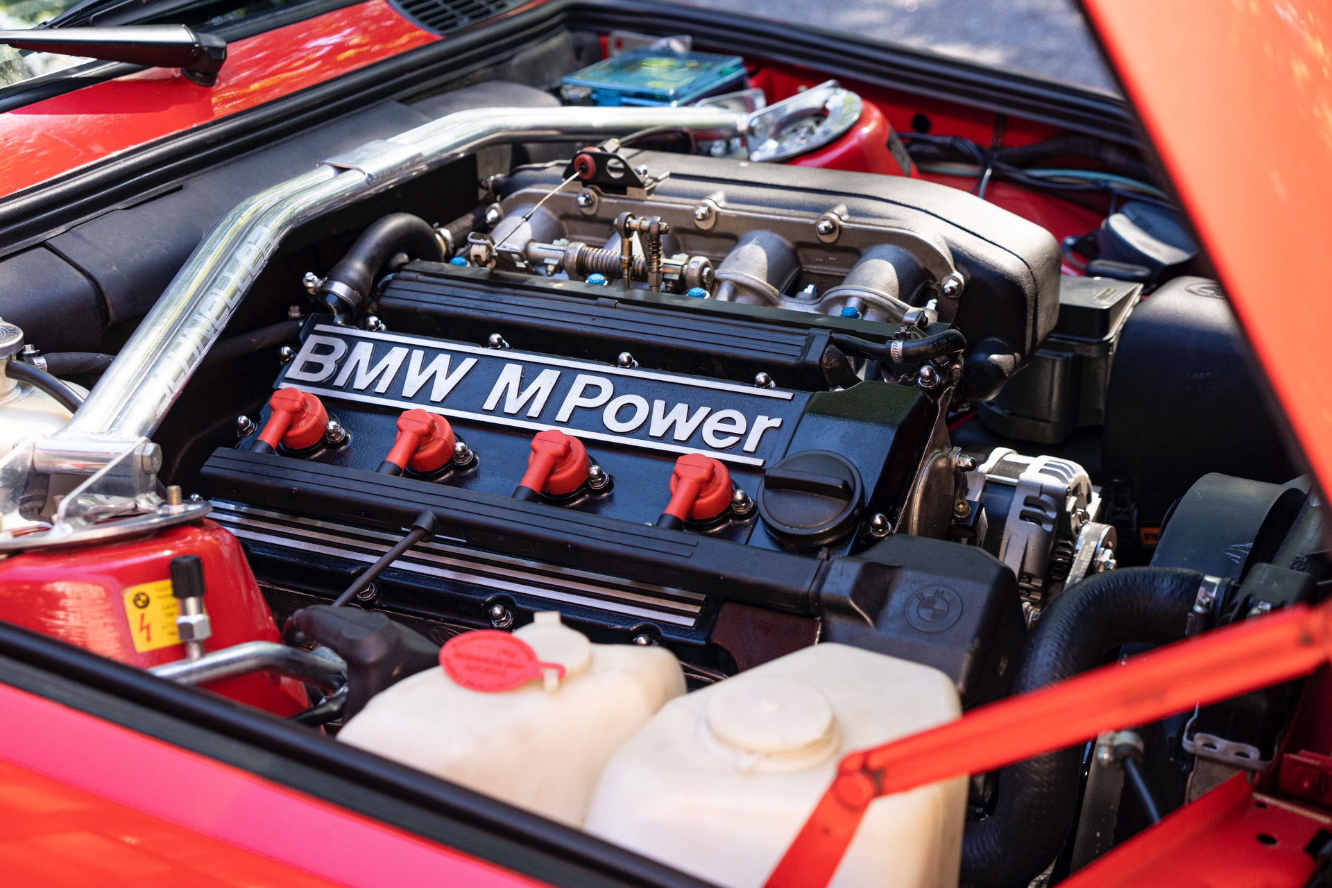 This 1-Of-600 1990 E30 M3 Sport Evolution Is The Pinnacle Of BMW’s Icon