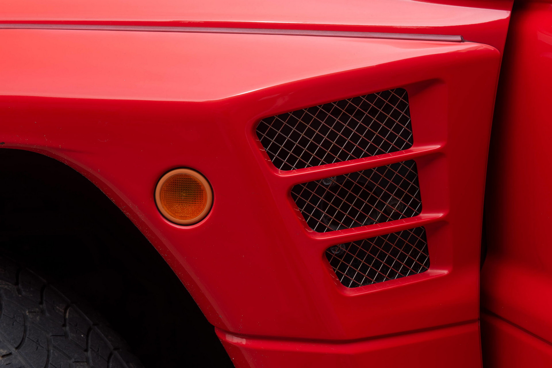 1997 Mitsubishi Pajero Evo Is A Reminder Of The Brand’s Dakar-Dominating Days