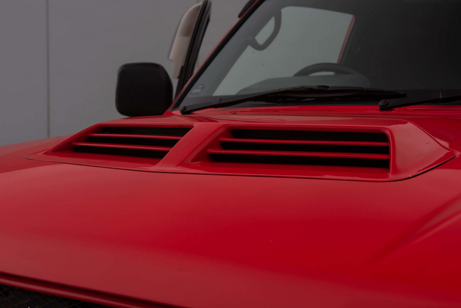 1997 Mitsubishi Pajero Evo Is A Reminder Of The Brand’s Dakar-Dominating Days