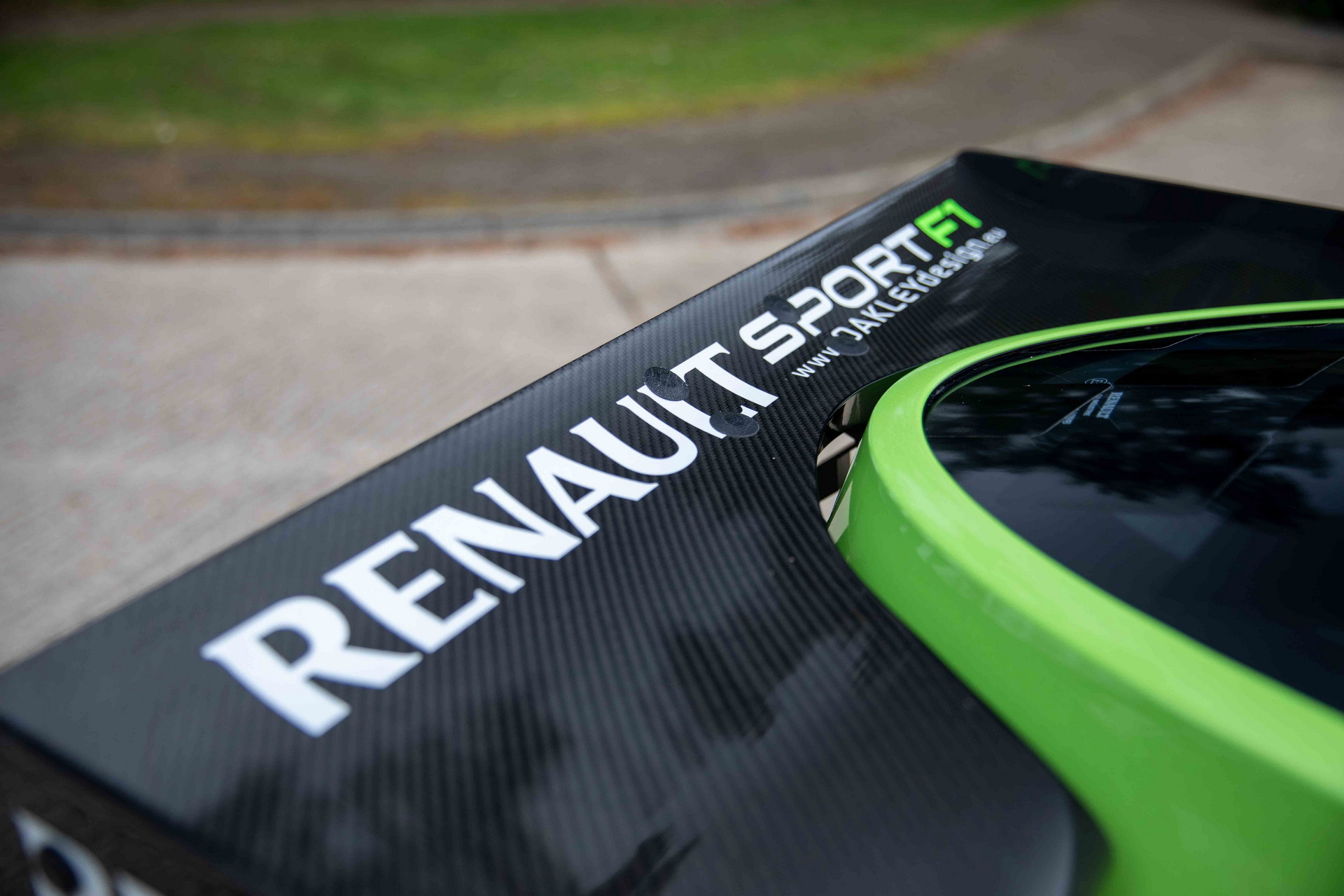 This 1-Of-5 Custom Renault Twizy Is Doing Its Best Impression Of An F1 Car