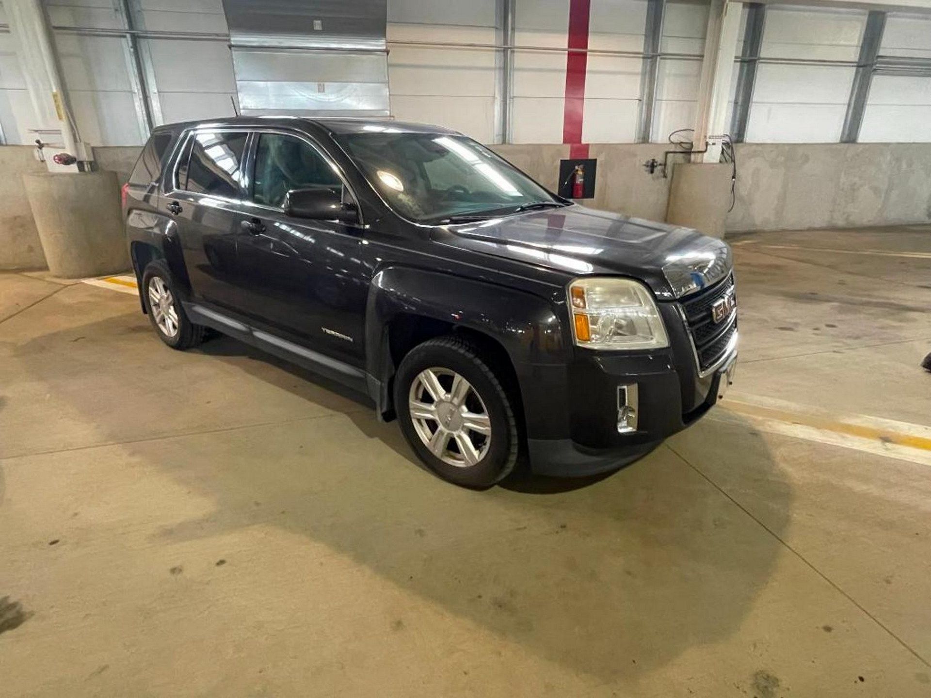 A Bunch Of Forgotten Cars Left At Pittsburg Airport For Years Are Being Auctioned