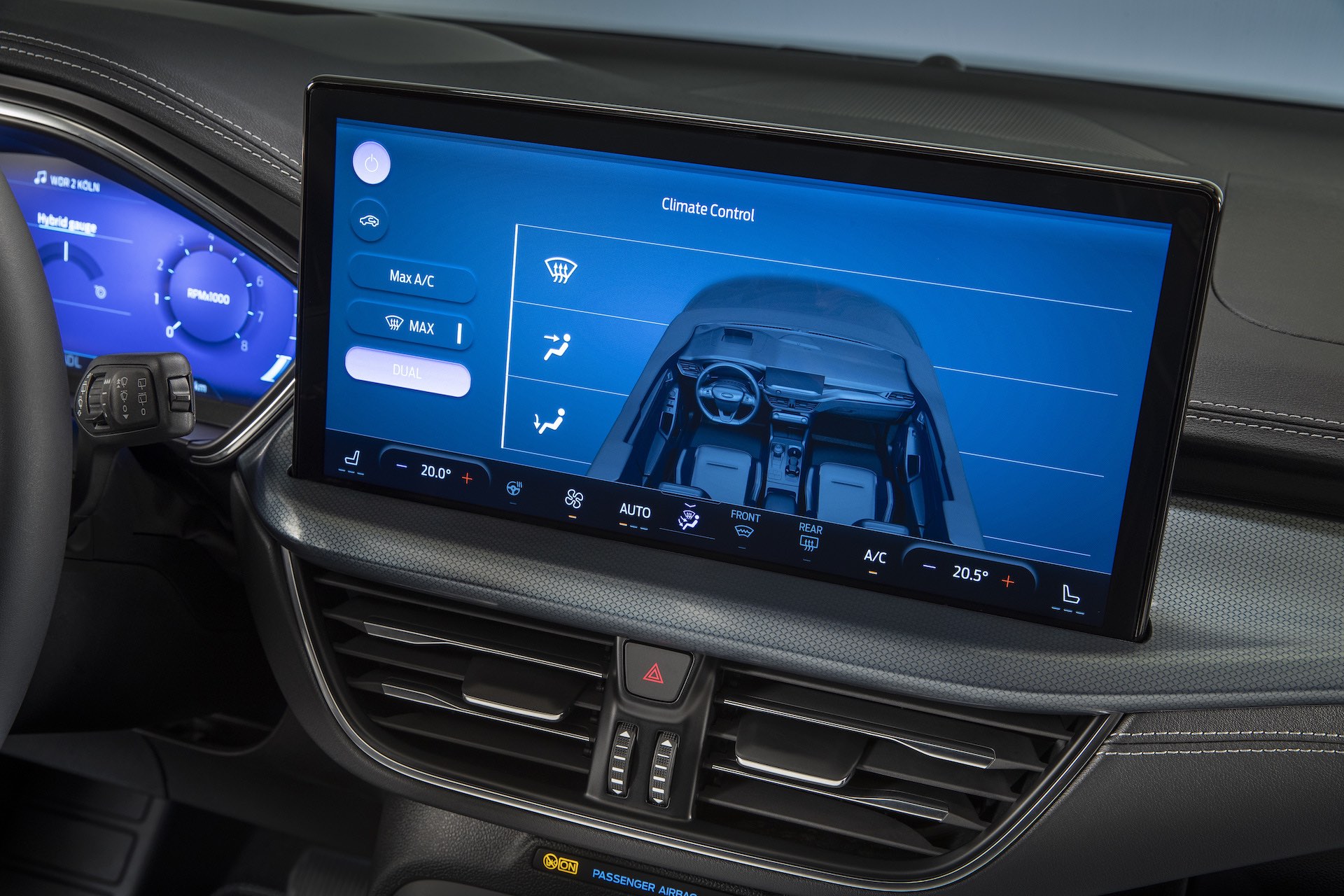 2022 Ford Focus Gets Huge Screen, 7-Speed DCT For Mild Hybrids; ST Gains £3600, Loses Recaros