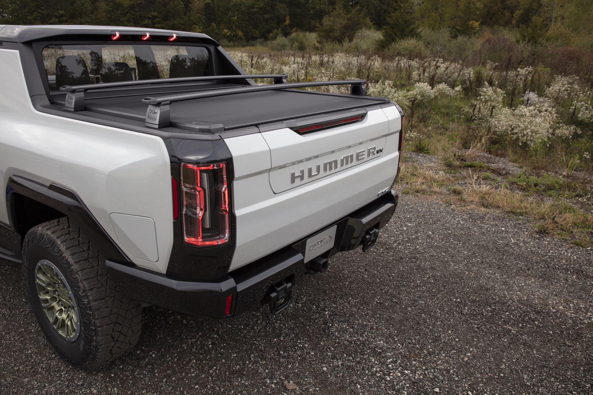 GMC To Show 2023 Hummer EV Personalization Options At SEMA