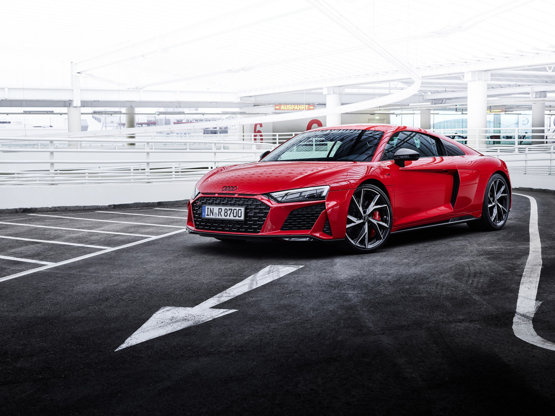 2022 Audi R8 V10 Performance RWD Is The New Standard, Bringing 562 HP And Sharper Handling