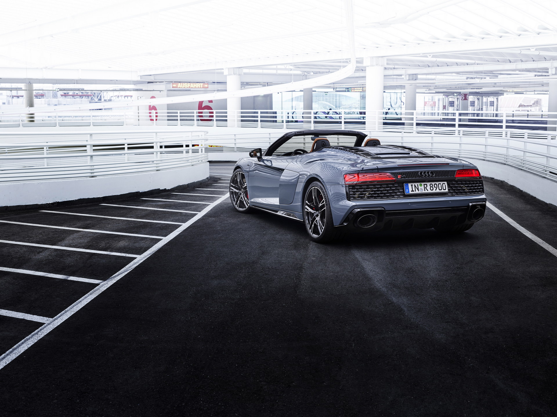2022 Audi R8 V10 Performance RWD Is The New Standard, Bringing 562 HP And Sharper Handling