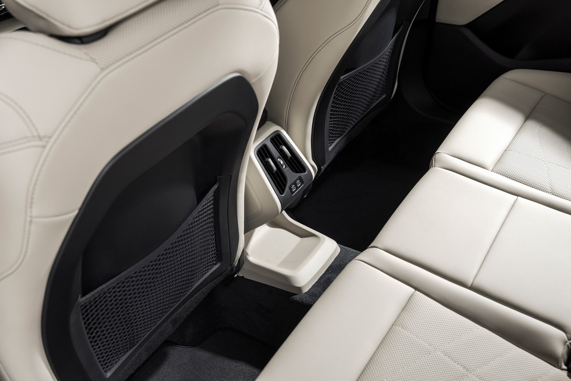 2022 BMW 2-Series Active Tourer Debuts With Massive Grille, New Tech And Plug-In Hybrid Power