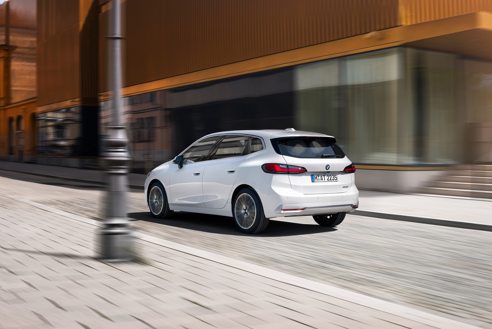 2022 BMW 2-Series Active Tourer Debuts With Massive Grille, New Tech And Plug-In Hybrid Power