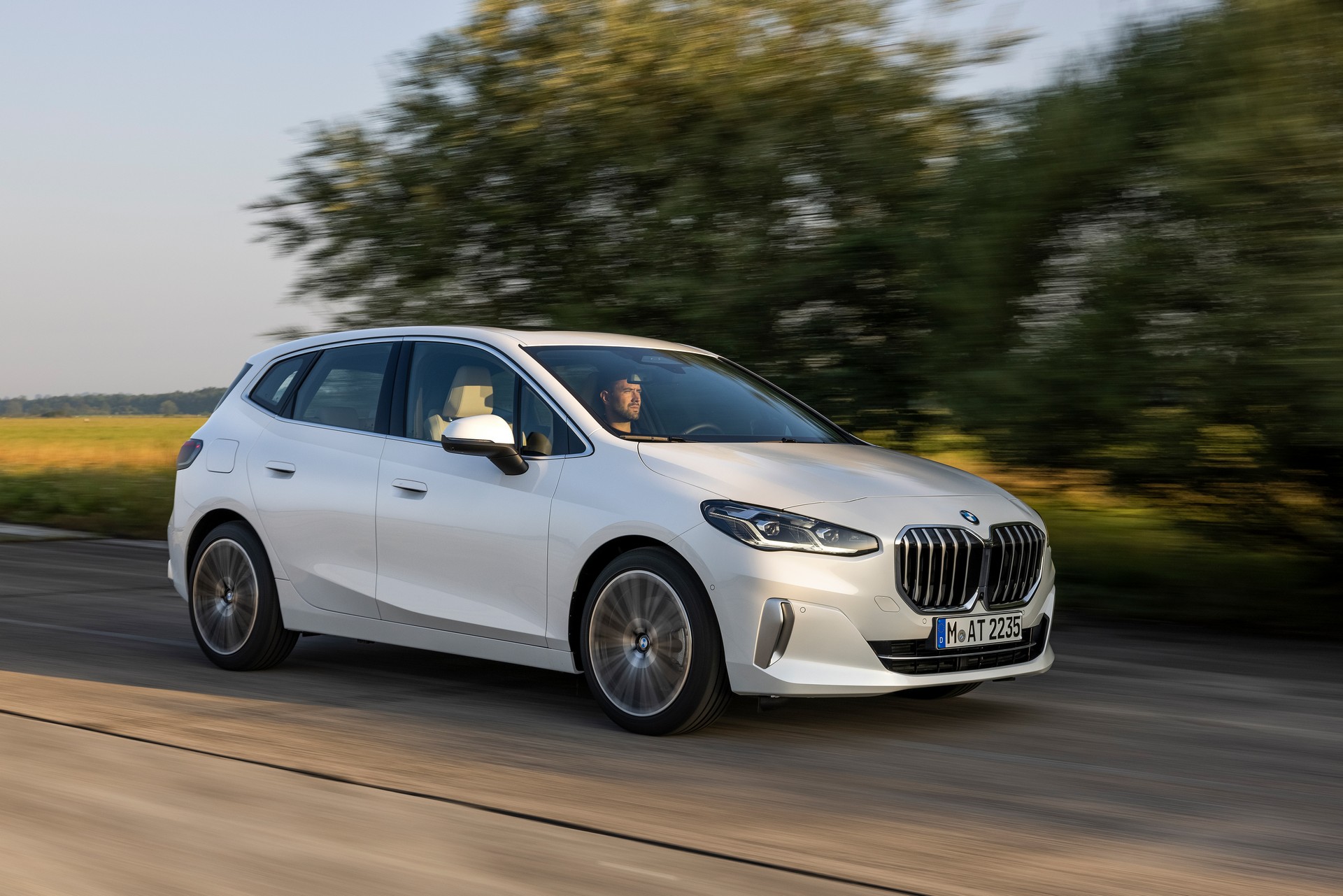 2022 BMW 2-Series Active Tourer Debuts With Massive Grille, New Tech And Plug-In Hybrid Power