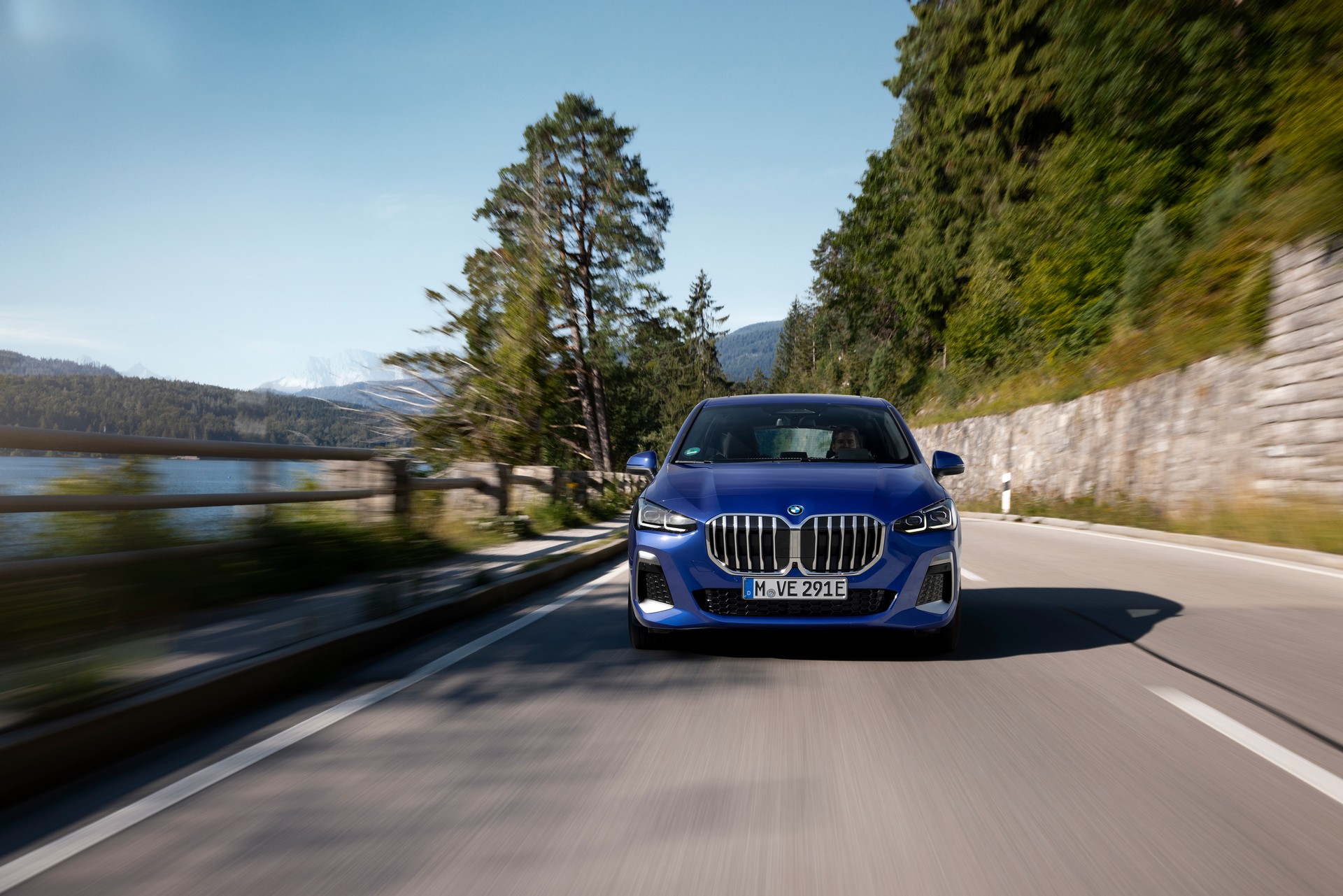 2022 BMW 2-Series Active Tourer Debuts With Massive Grille, New Tech And Plug-In Hybrid Power
