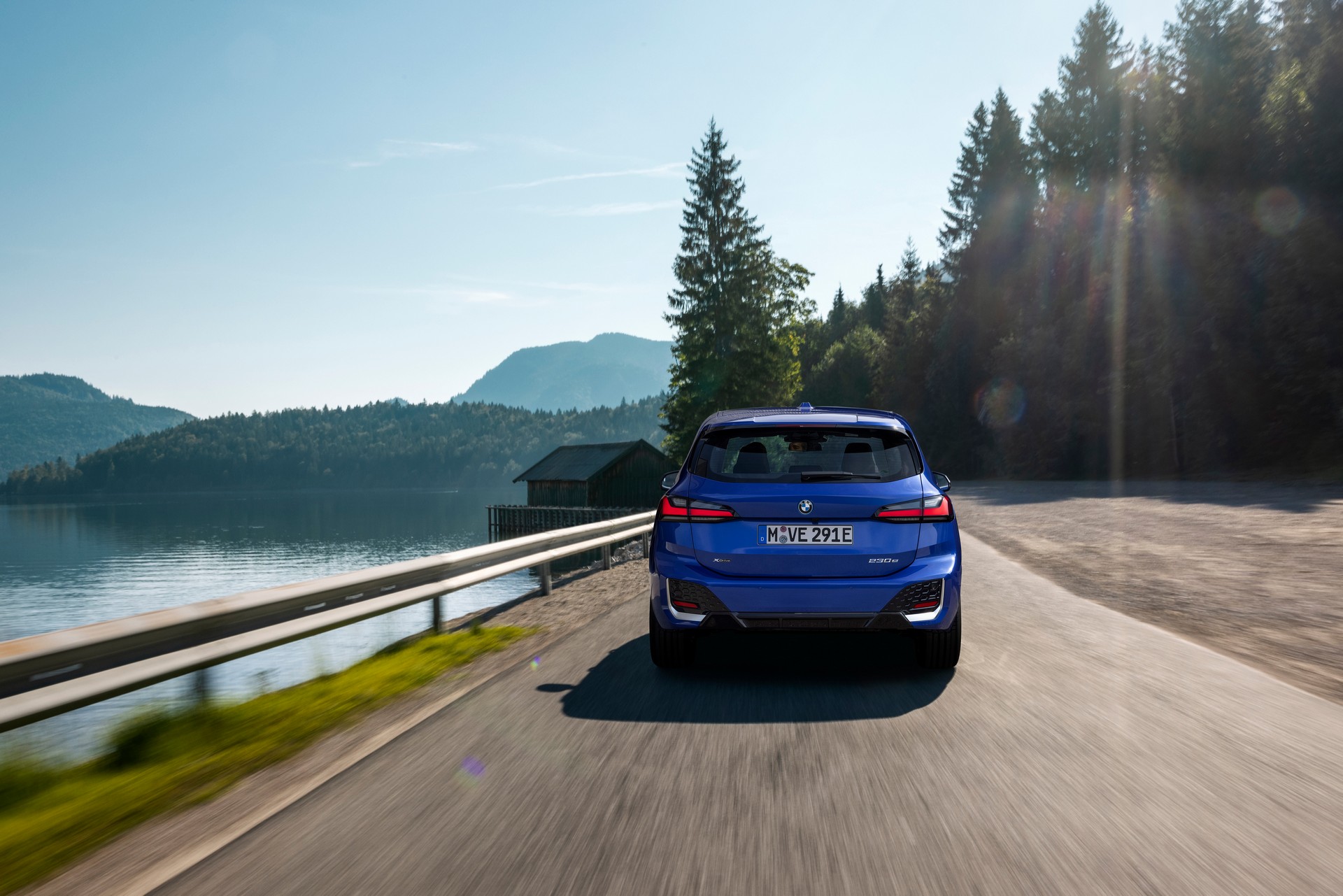 2022 BMW 2-Series Active Tourer Debuts With Massive Grille, New Tech And Plug-In Hybrid Power