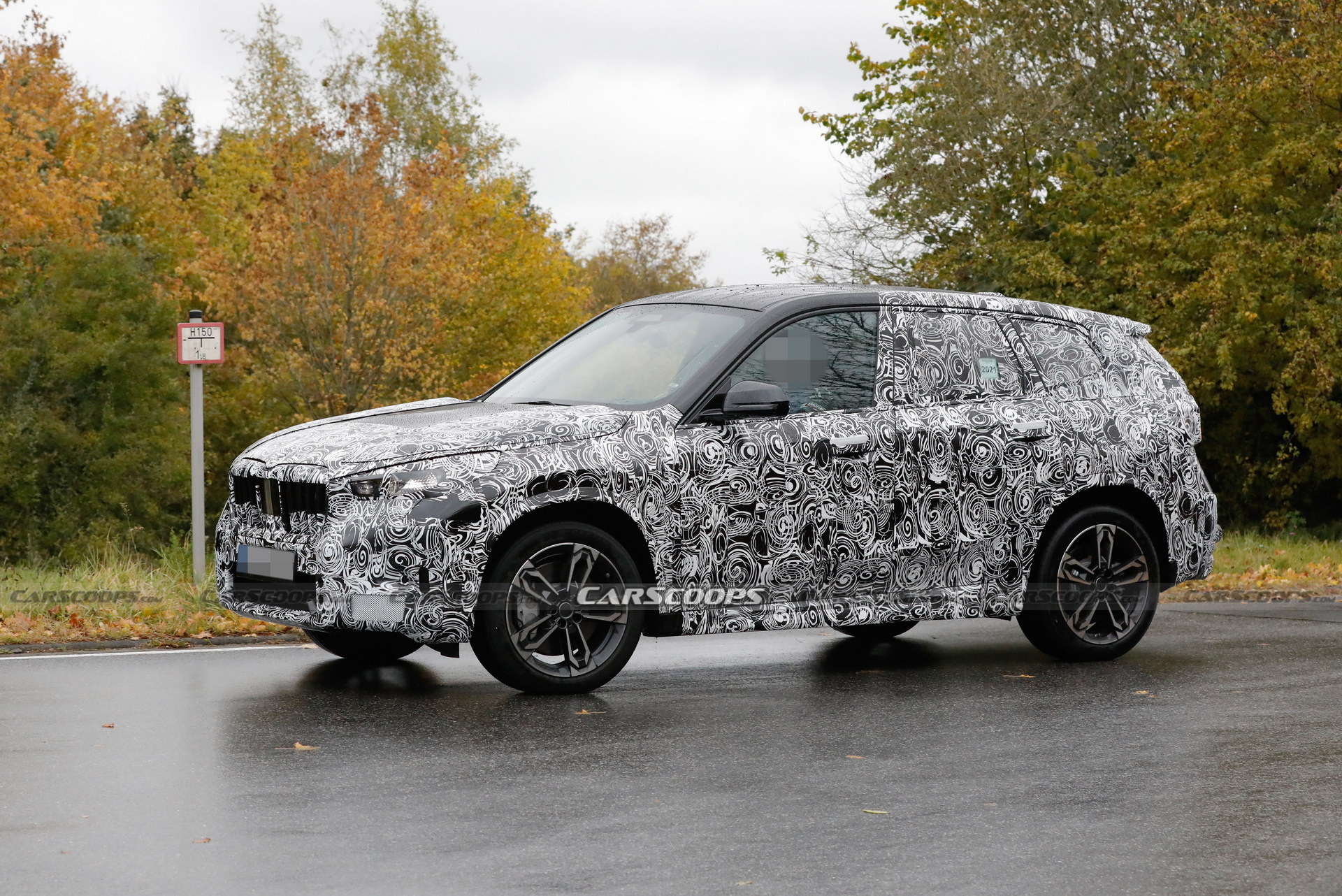 2023 BMW X1 M35i Spied With Quad-Tailpipes Powersliding In The Snow