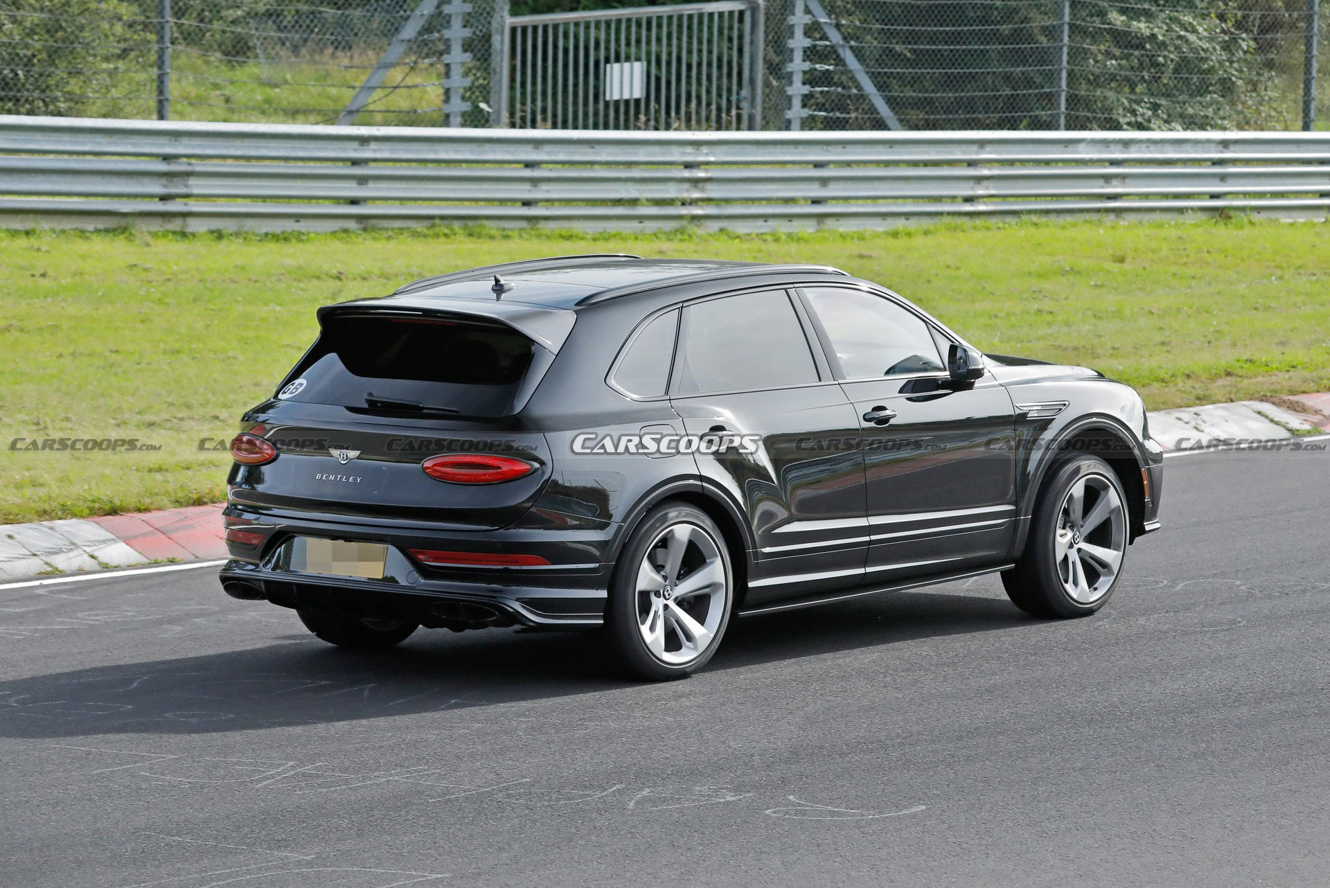 New Bentley Bentayga Black Edition Spied As A Blackout Model For The Jet Set