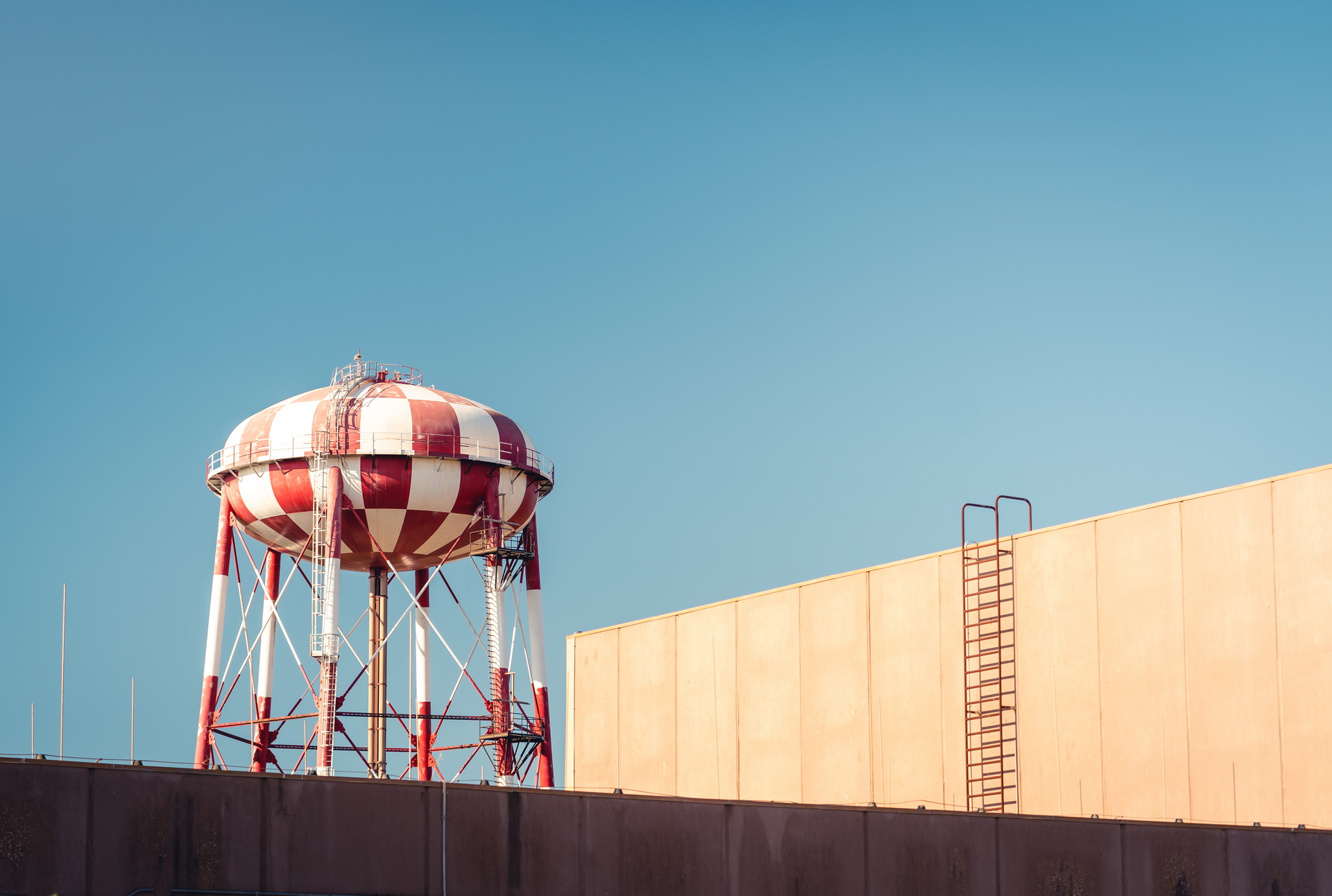 Bentley Drifts The Continental GT Speed To Prove It Can Be Raucous As Well As Stately