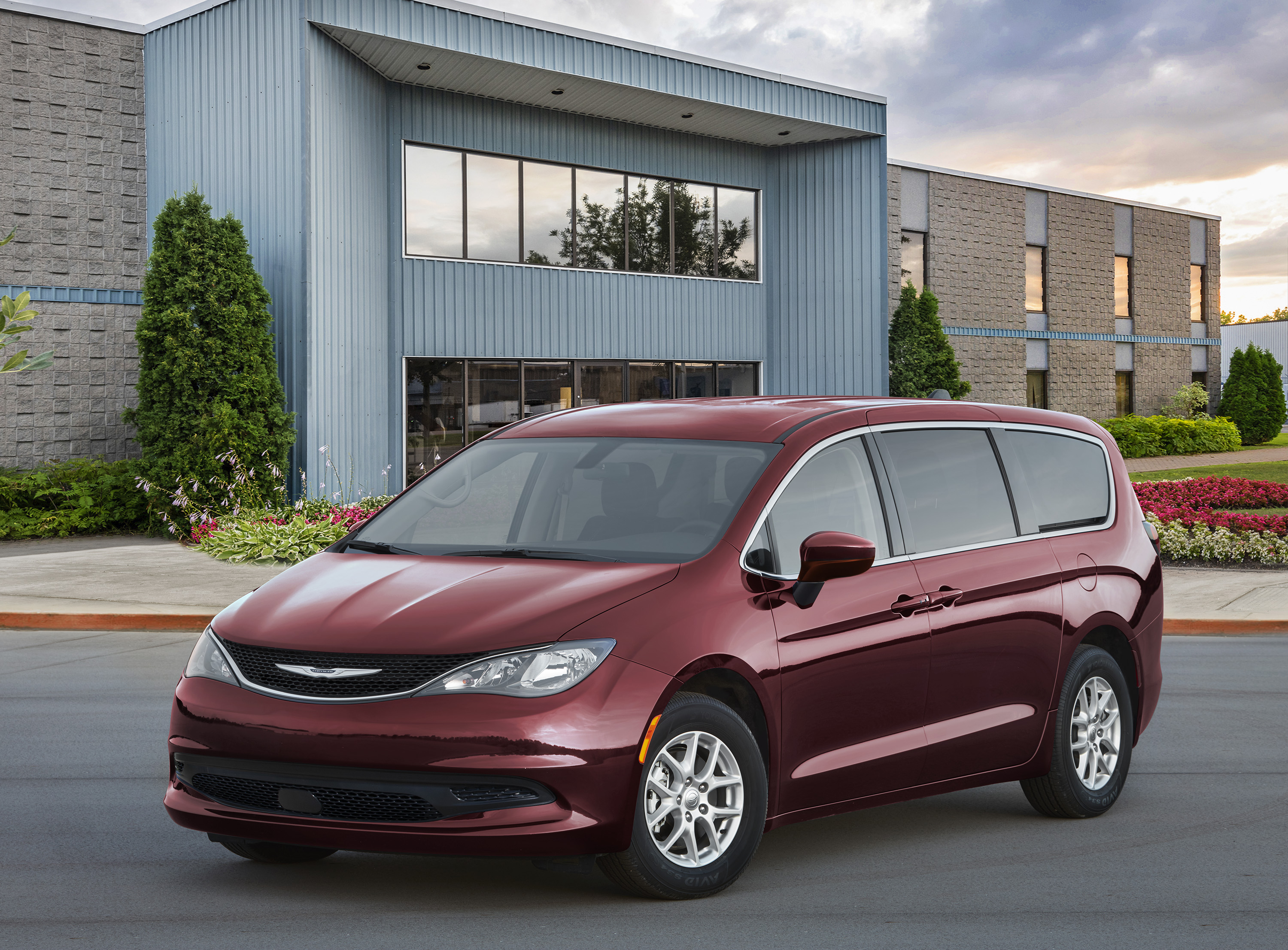 The 2022MY Chrysler Voyager Will Be Available Only To Fleets