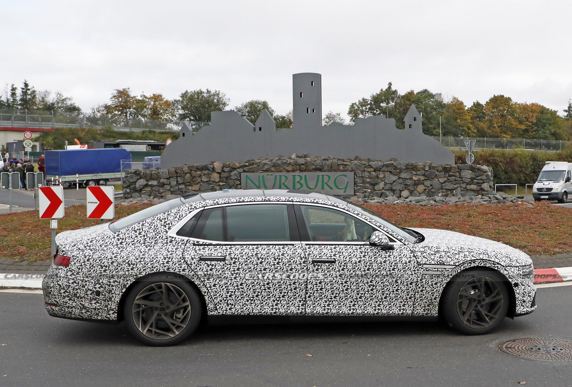 2022 Genesis G90 Spied Inside-Out Revealing Premium And Tech-Filled Cabin