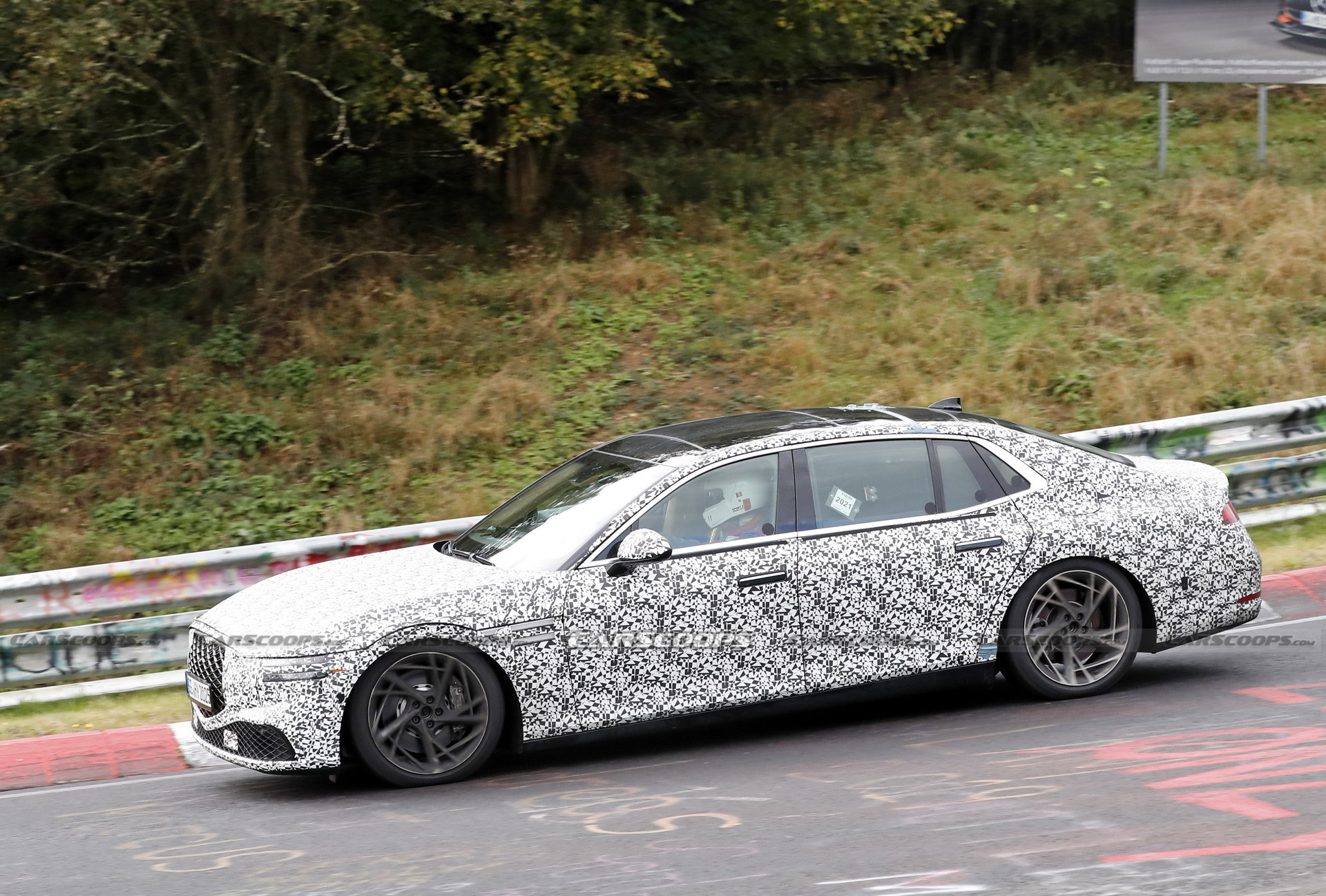 2022 Genesis G90 Spied Inside-Out Revealing Premium And Tech-Filled Cabin