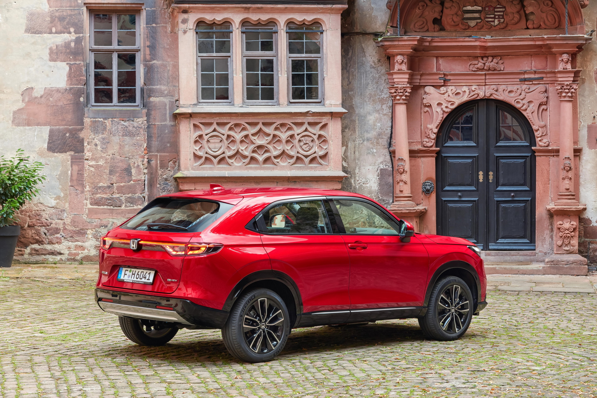 Honda Drops New Images Of 2021 Honda HR-V e:HEV Ahead Of European Launch