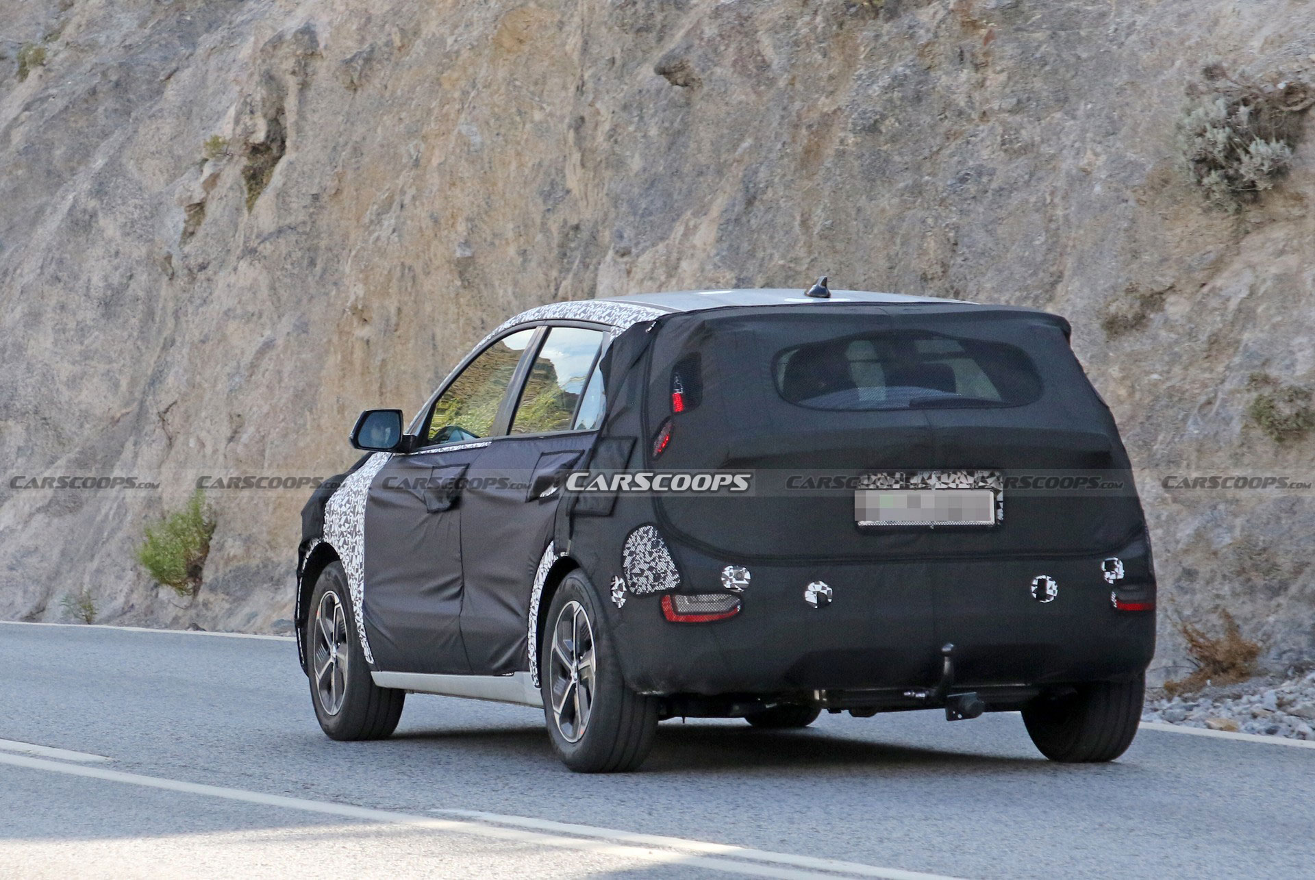 2023 Kia Niro Drops Camo And Reveals Its Production Headlights