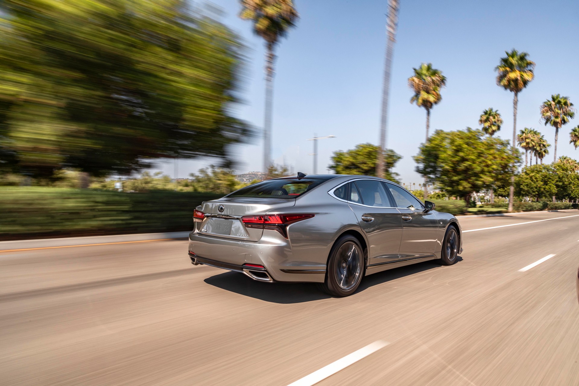 2022 Lexus LS 500 Gains More Features With A $76k Starting Price