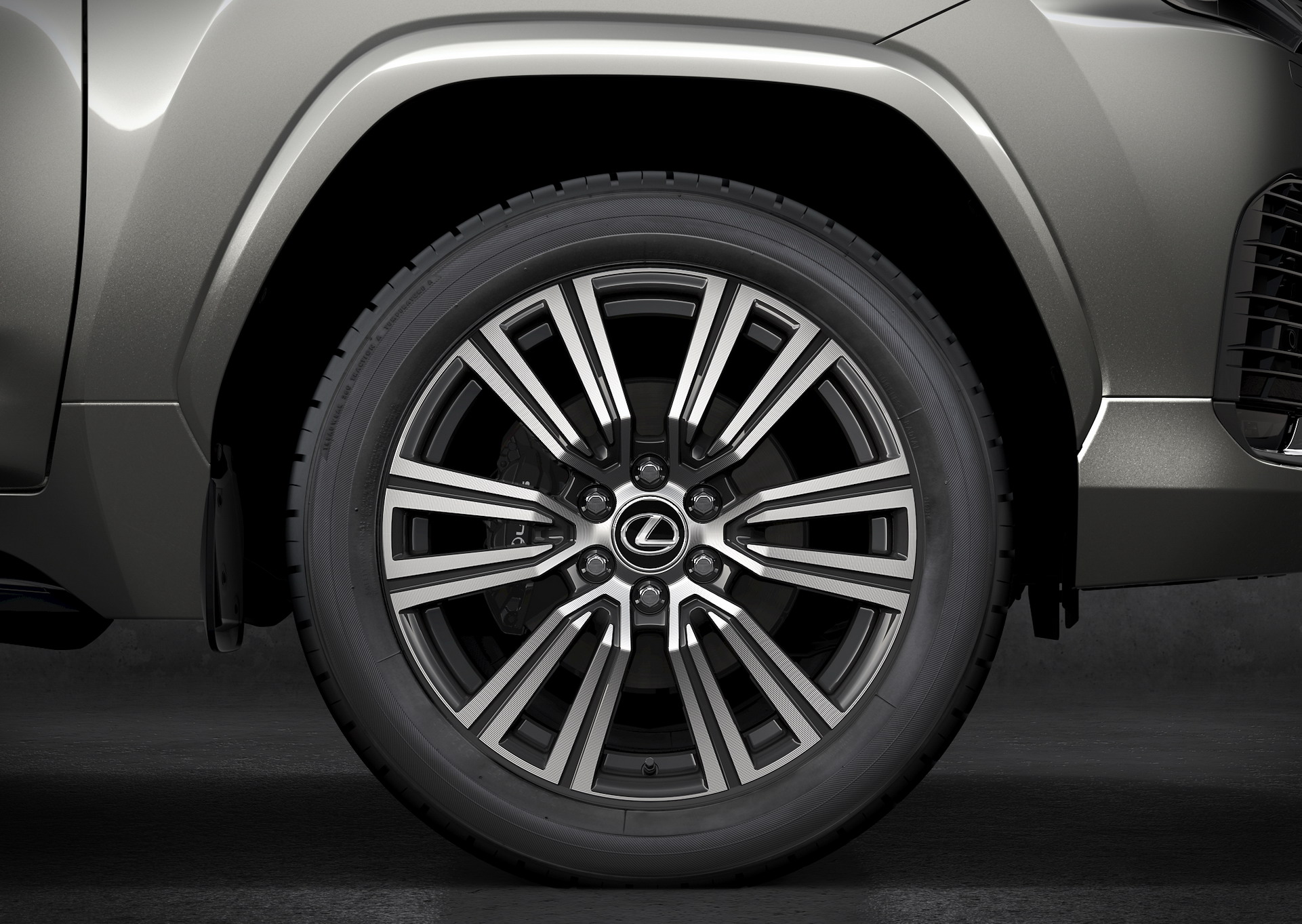 2022 Lexus LX 600 Is America’s Posh Land Cruiser With A Twin-Turbo V6 And New Four-Seat Ultra Lux Trim