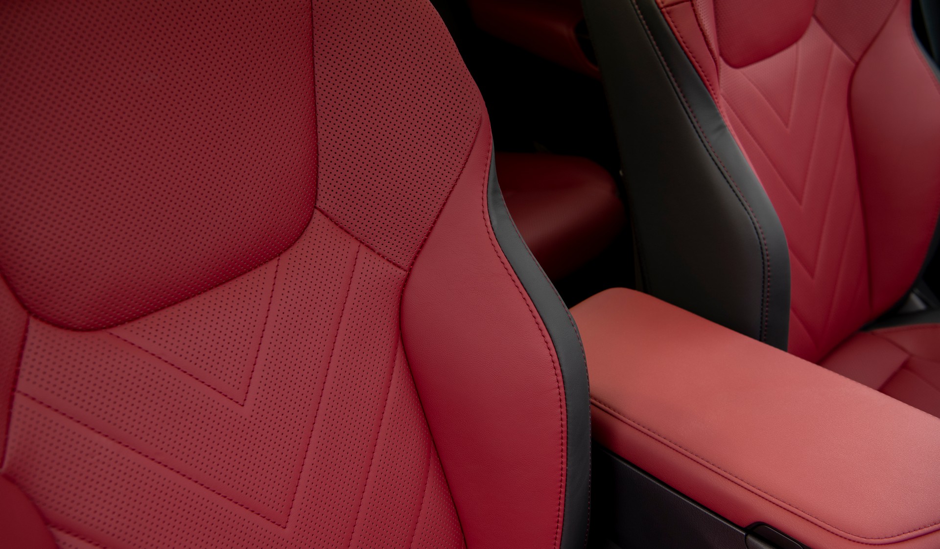 The New 2022 Lexus NX Starts At $37,950 While Plug-In Hybrid From $55,560