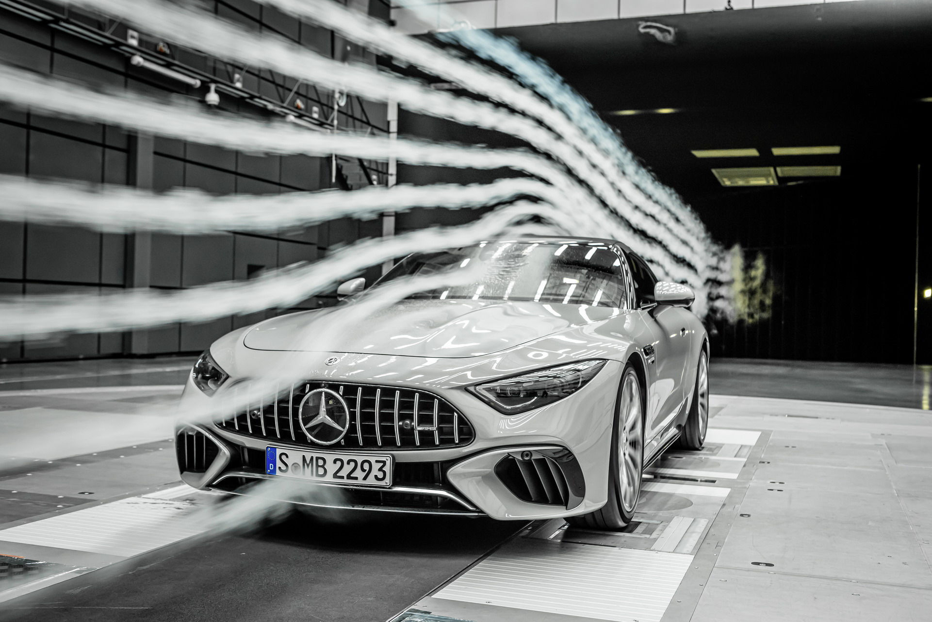 2022 Mercedes-AMG SL Breaks Cover With 2+2 Seats, Fabric Top, AWD And Up To 577 HP