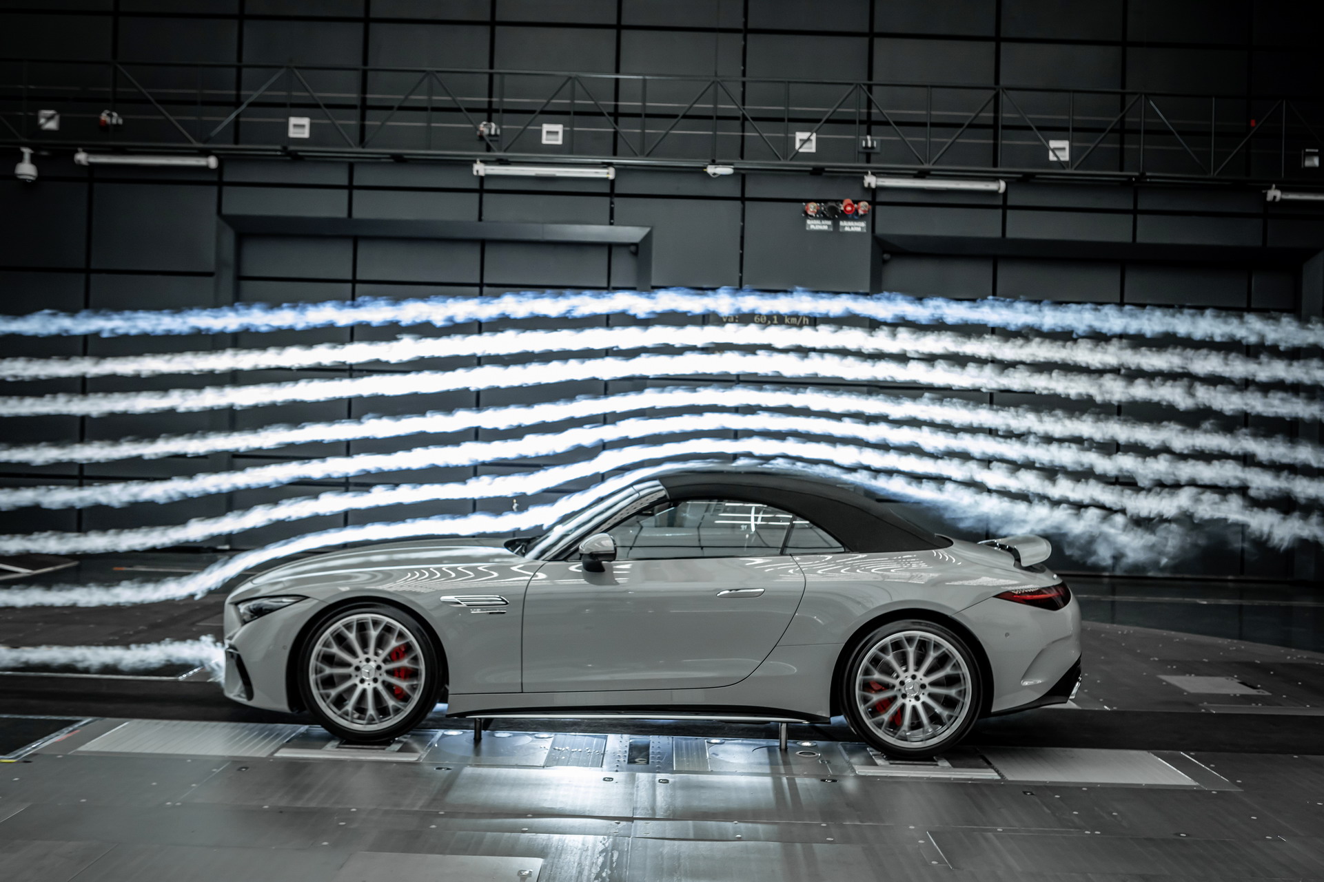 2022 Mercedes-AMG SL Breaks Cover With 2+2 Seats, Fabric Top, AWD And Up To 577 HP