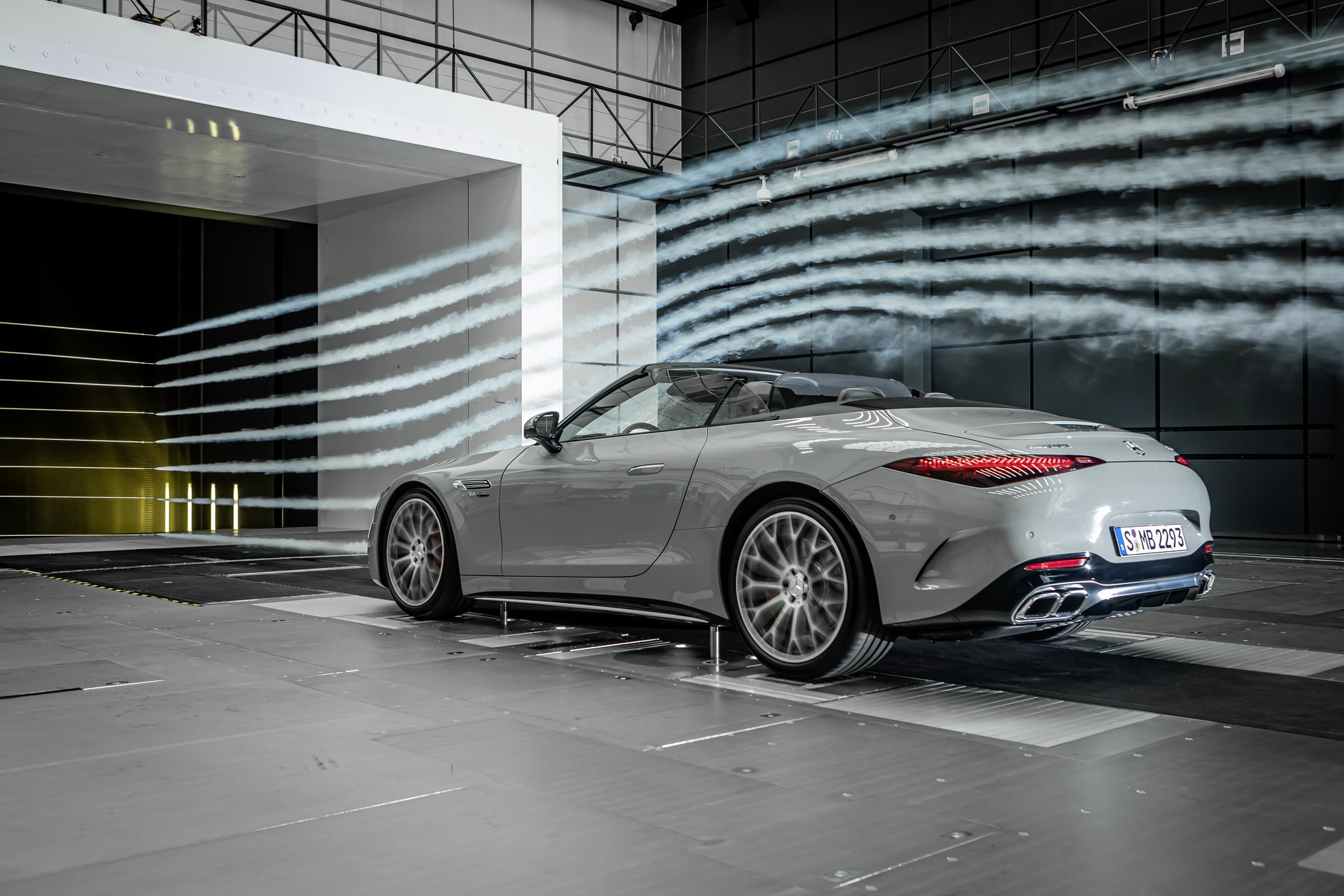 2022 Mercedes-AMG SL Breaks Cover With 2+2 Seats, Fabric Top, AWD And Up To 577 HP