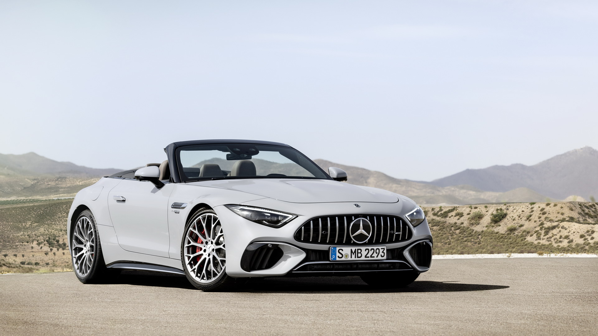 2022 Mercedes-AMG SL Breaks Cover With 2+2 Seats, Fabric Top, AWD And Up To 577 HP