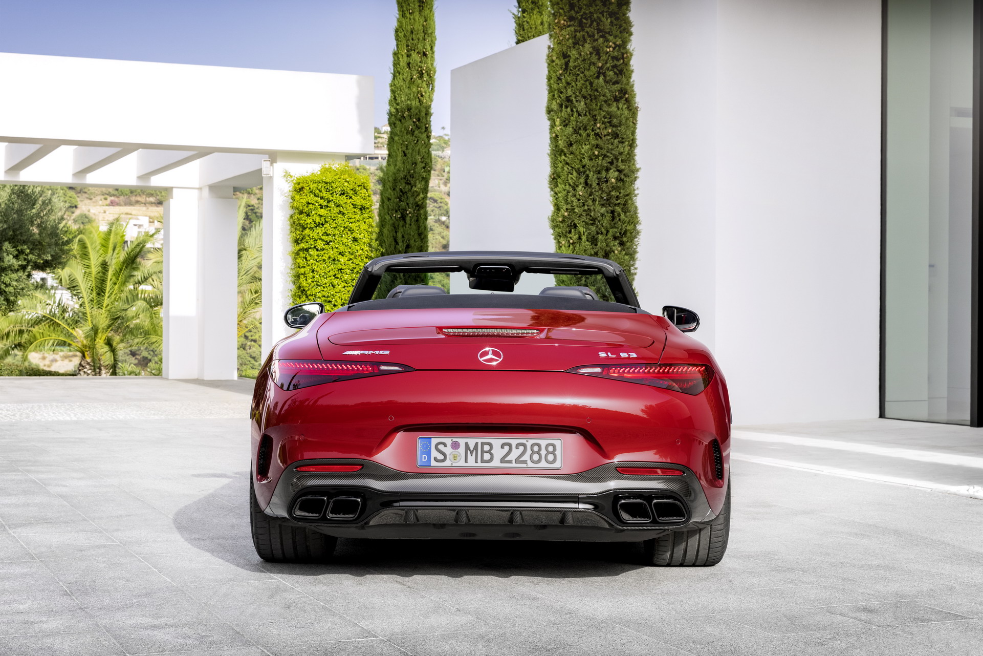 2022 Mercedes-AMG SL Breaks Cover With 2+2 Seats, Fabric Top, AWD And Up To 577 HP