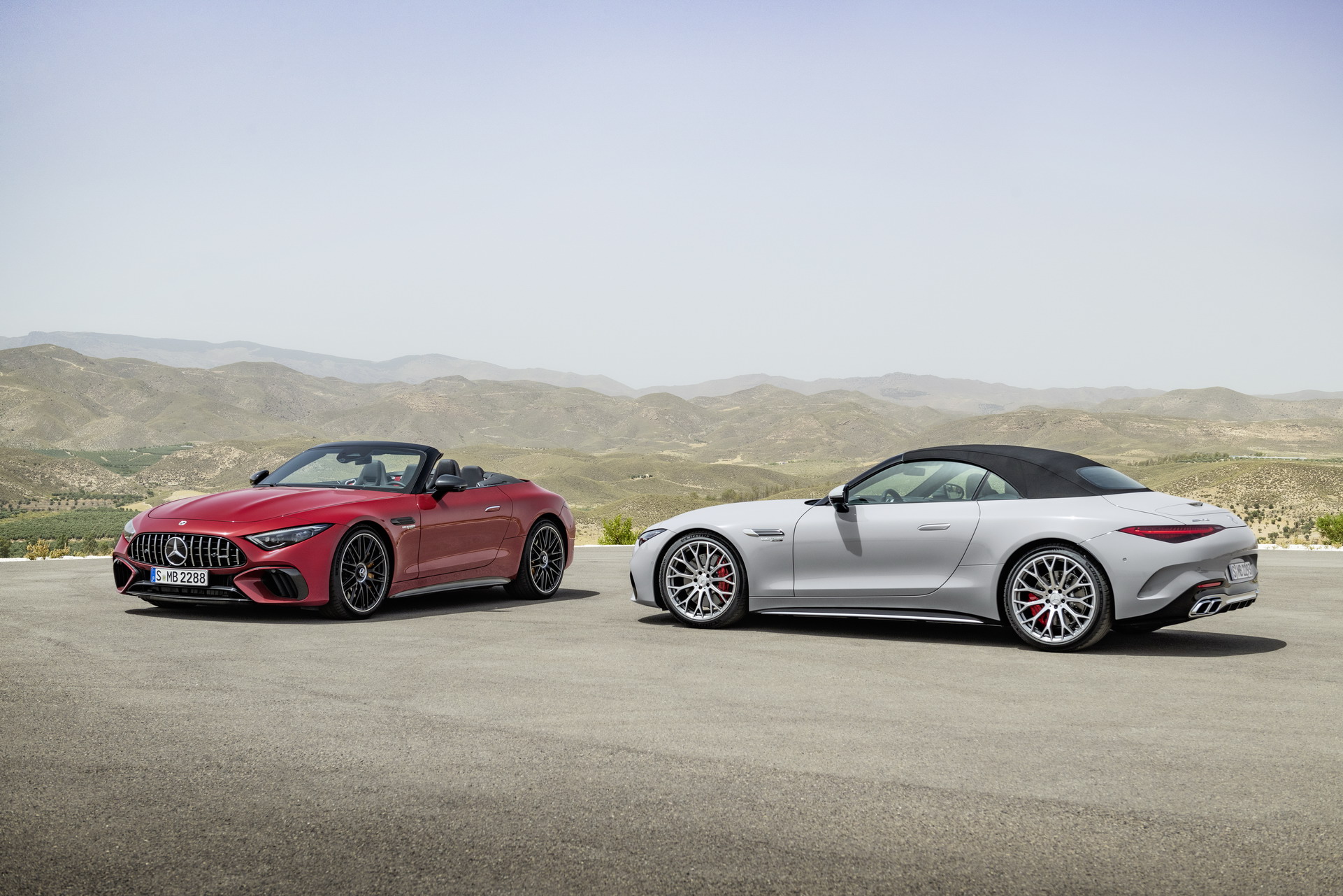 2022 Mercedes-AMG SL Breaks Cover With 2+2 Seats, Fabric Top, AWD And Up To 577 HP