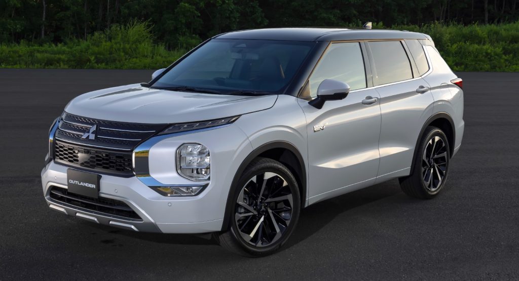  2022 Mitsubishi Outlander PHEV Shows Its Design, Premieres On October 28