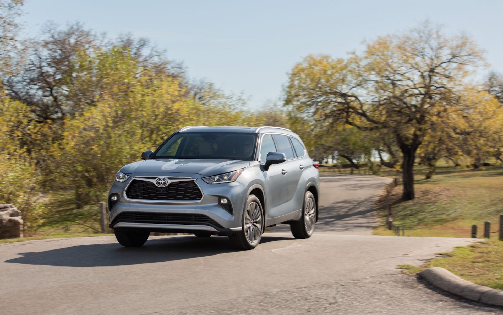 2022 Toyota Highlander Adds Bronze To Part You From Your Greens