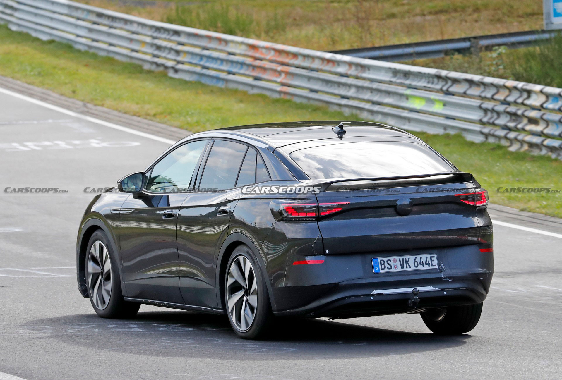 VW ID.5 GTX Crossover Coupe Tackles The Nurburgring Ahead Of Its Launch Next Year