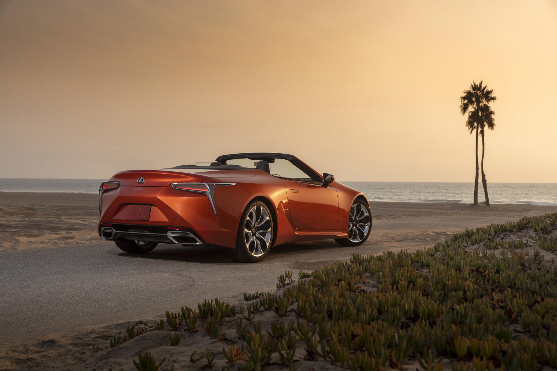 2022 Lexus LC 500 Convertible Arrives In The US With Updated Suspension And Refined Color Palette