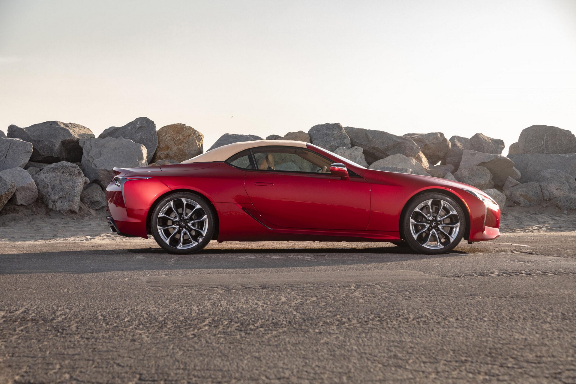2022 Lexus LC 500 Convertible Arrives In The US With Updated Suspension And Refined Color Palette